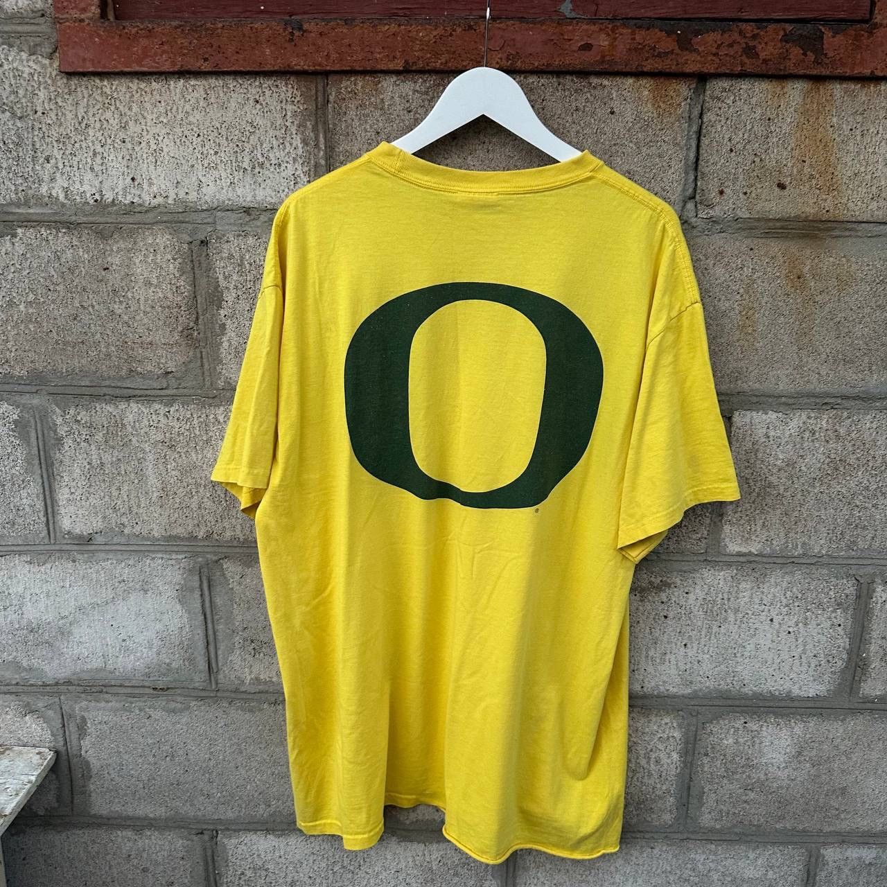 Nike Vintage Nike Oregon T-shirts Big Logo Y2K Trashed 00s USA Size US XXL / EU 58 / 5 - 2 Thumbnail
