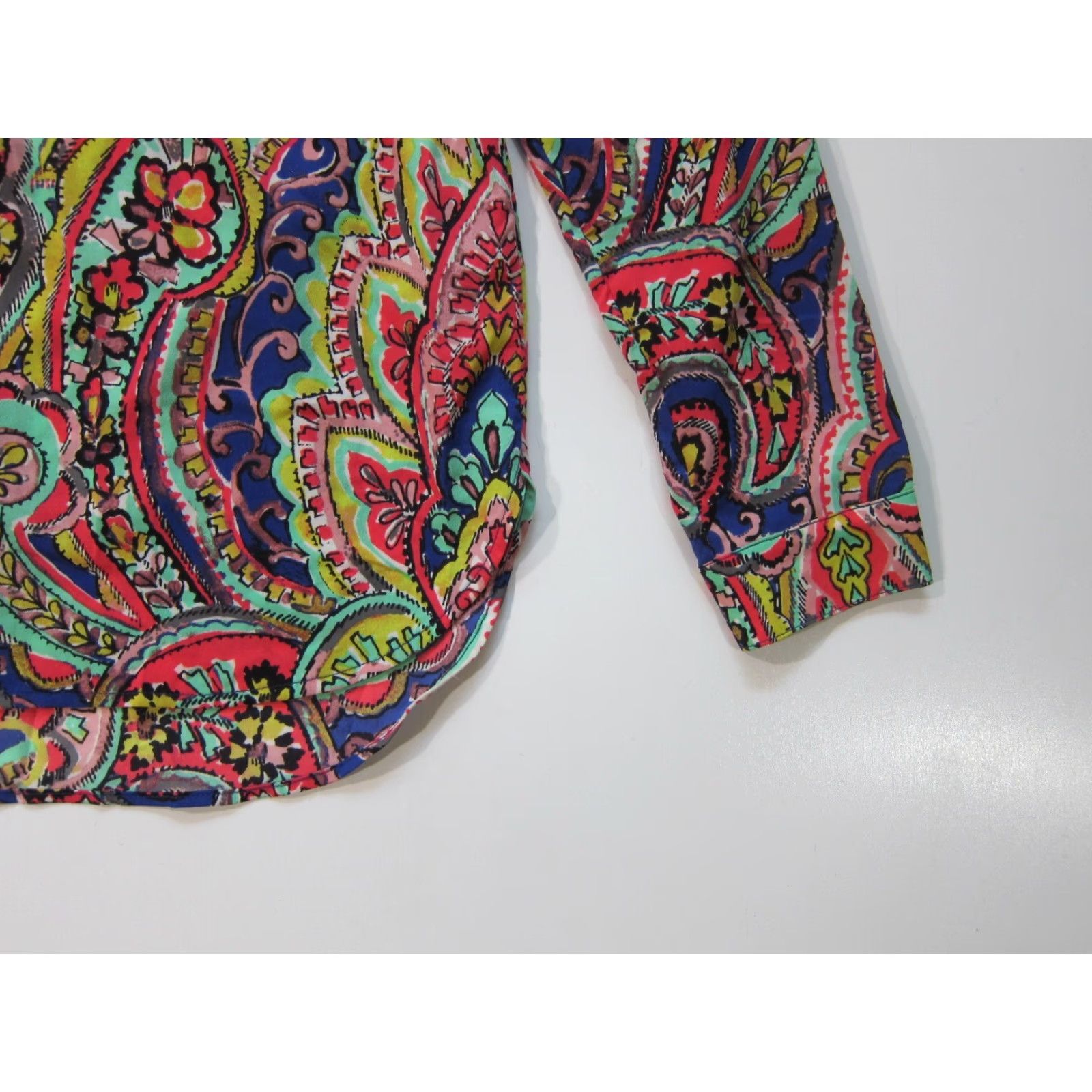 Talbots Talbots Blouse Women Small Green Retro Floral Long Sleeve V-Neck Top Size S / US 4 / IT 40 - 6 Thumbnail
