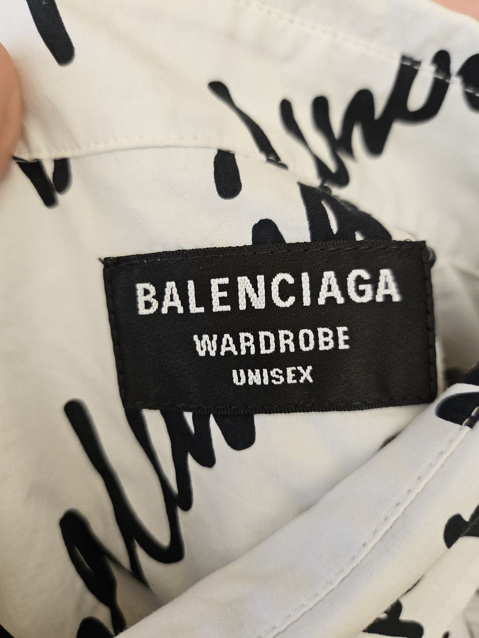 Balenciaga All Over Scribble Logo Shirt Size US S / EU 44-46 / 1 - 3 Thumbnail