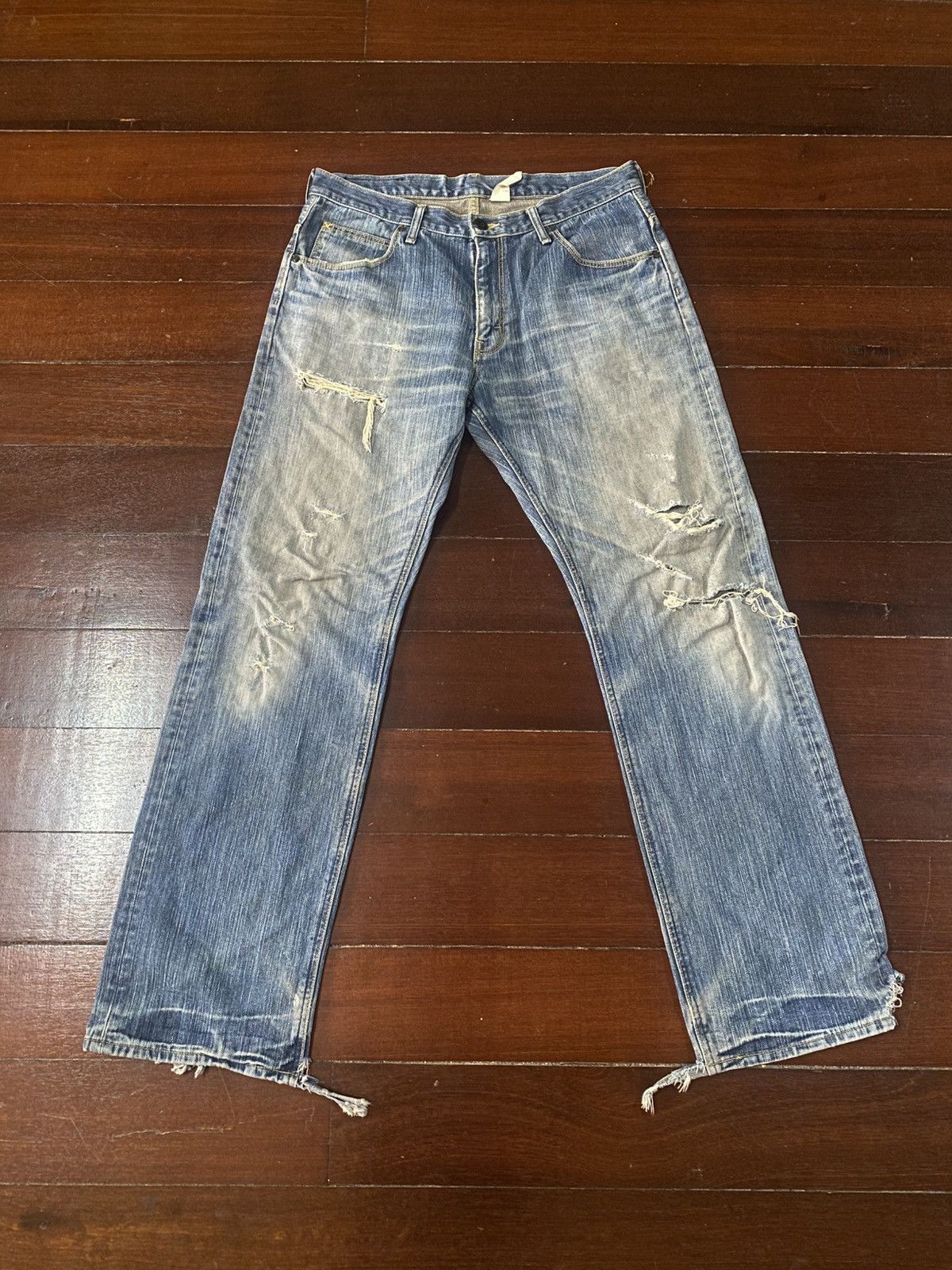 Lee Vintage Lee Distressed Faded ripped Denim Jeans flare Size US 36 / EU 52 - 1 Thumbnail