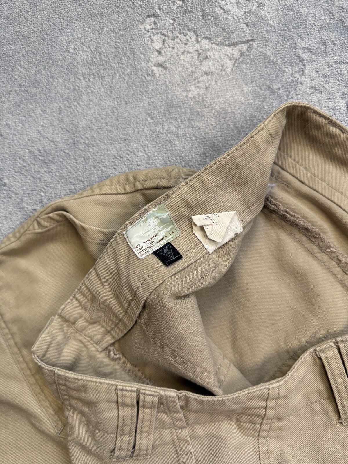 Oakley Y2K Vintage Oakley Shorts Size US 30 / EU 46 - 7 Thumbnail