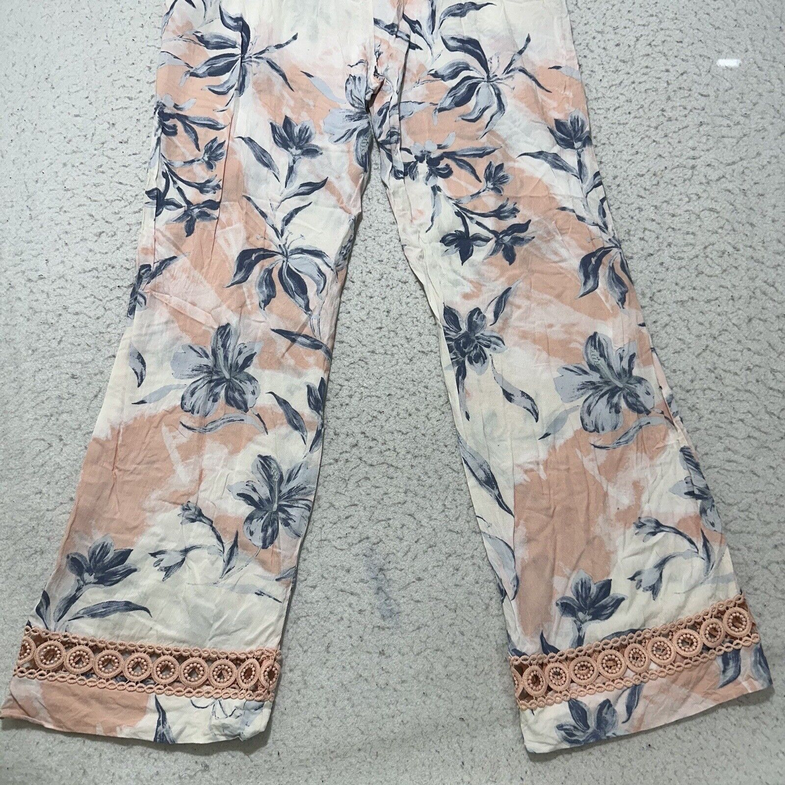 Nordstrom Nordstrom Small Loungewear Pink White Floral Pajama Pants Size ONE SIZE - 8 Thumbnail