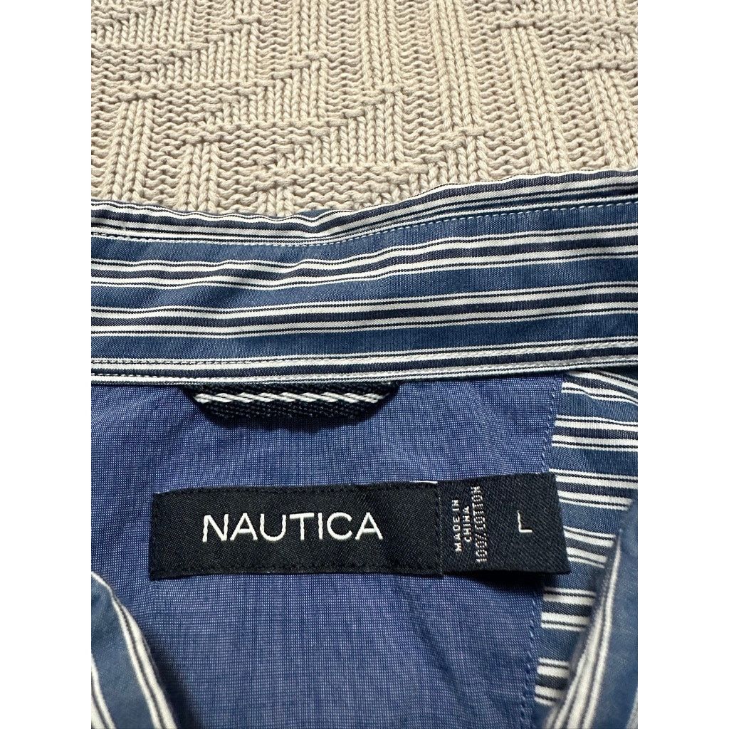 Nautica Nautica blue striped button down size L Size US L / EU 52-54 / 3 - 5 Thumbnail