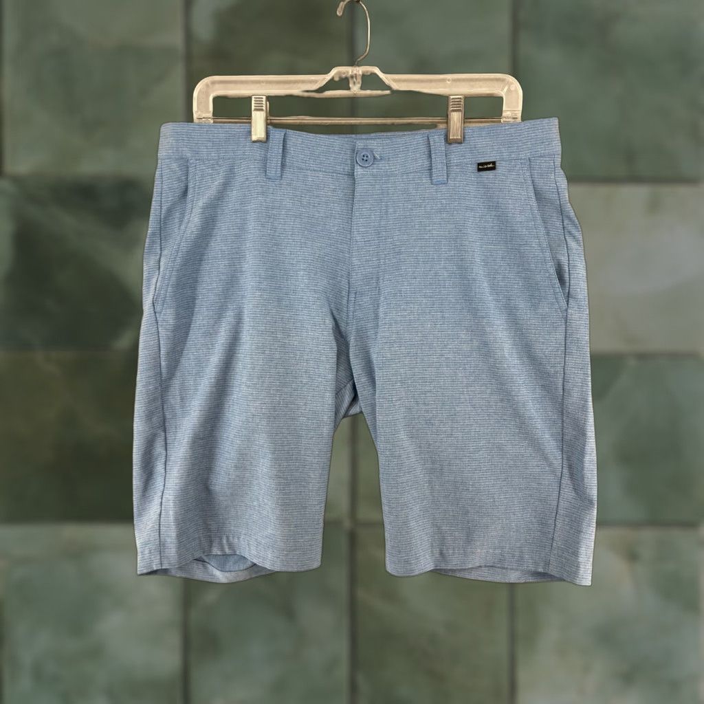 TravisMathew Travis Mathew Mens Shorts 34 Blue Bermuda Stretch Golf Outdoor Casual Shirt Size US 34 / EU 50 - 1 Thumbnail