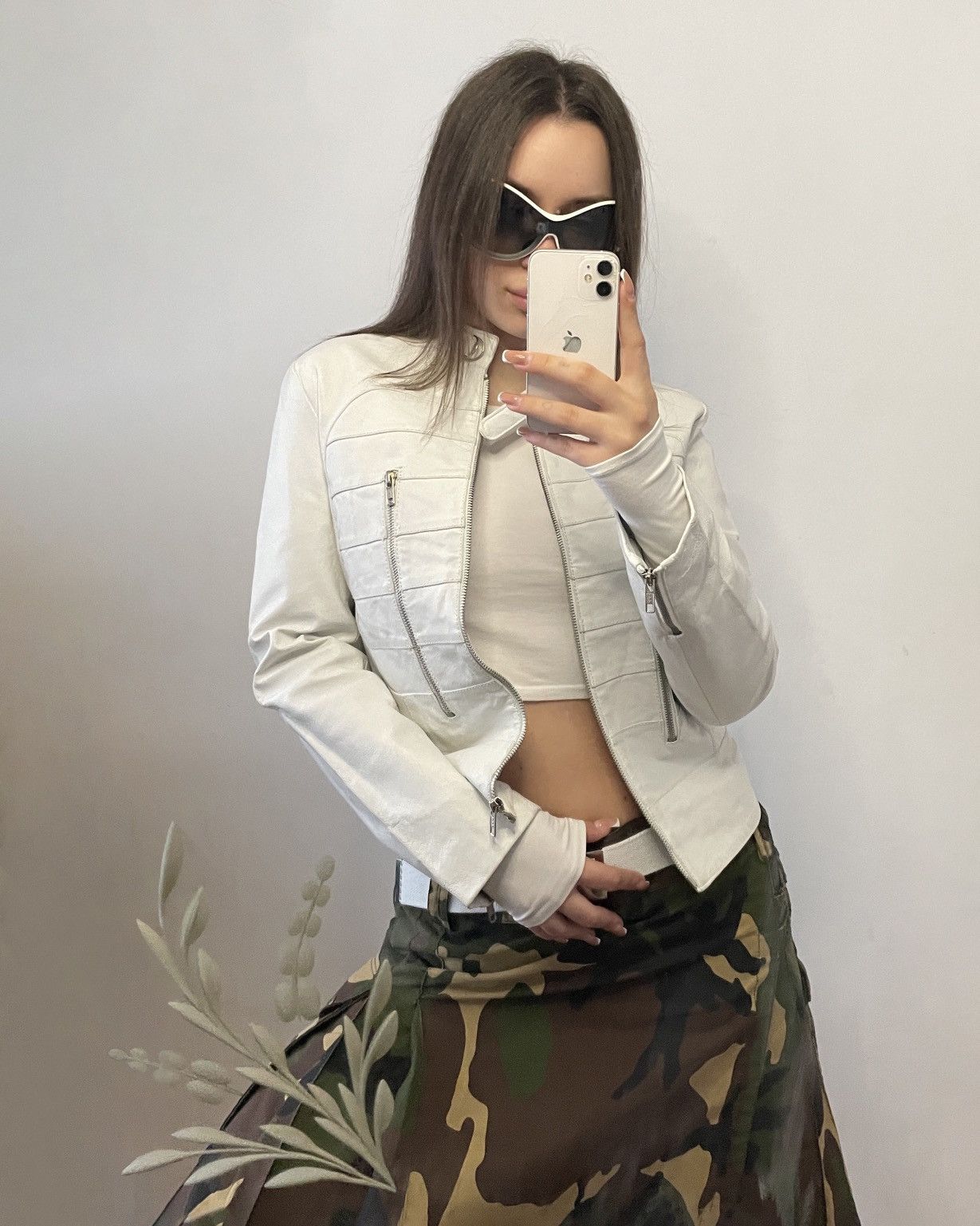 Vintage Vintage White Zip Leather Jacket Size S / US 4 / IT 40 - 4 Thumbnail