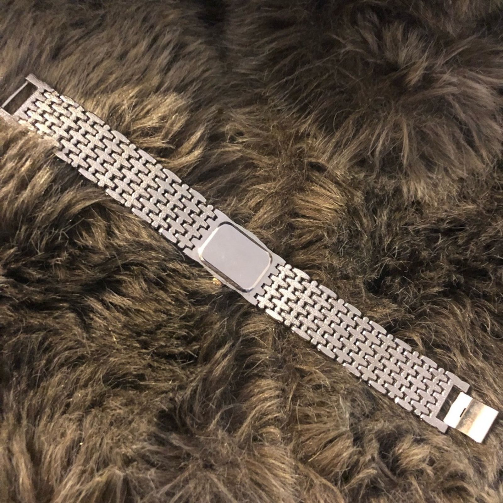 Other Vintage ladies Xanadu dual tone basket weave watch Size ONE SIZE - 5 Thumbnail