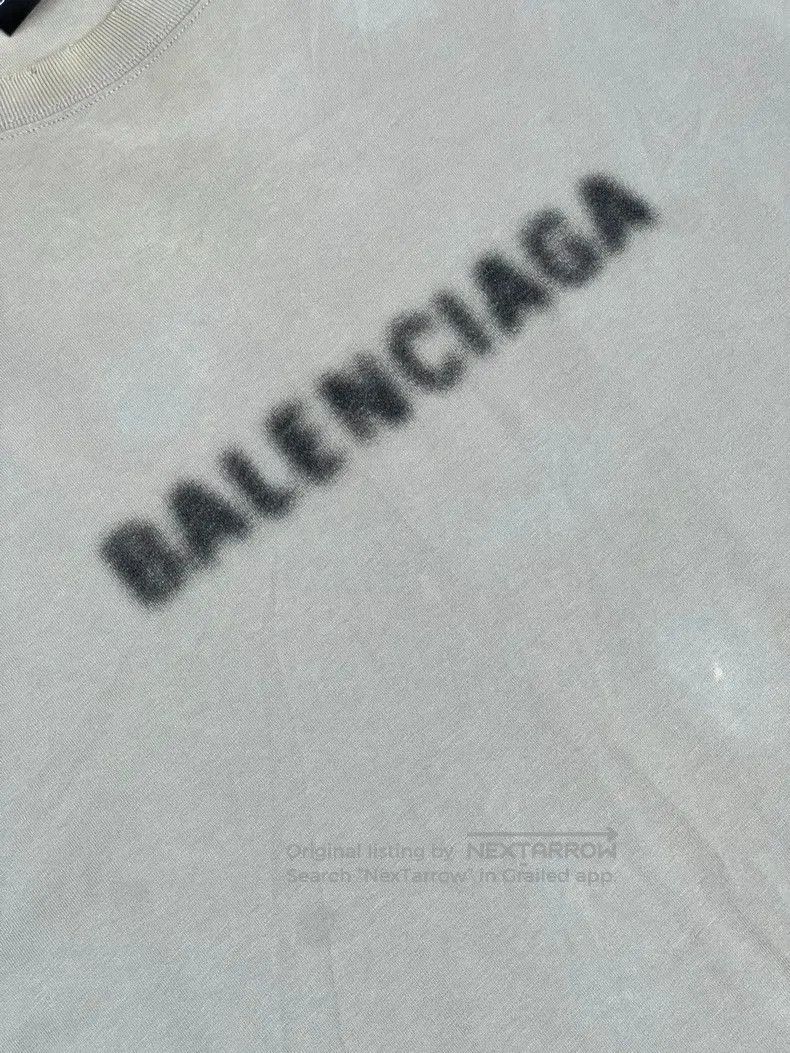 Balenciaga Balenciaga Distressed Logo Short Sleeve. Size US XS / EU 42 / 0 - 2 Thumbnail