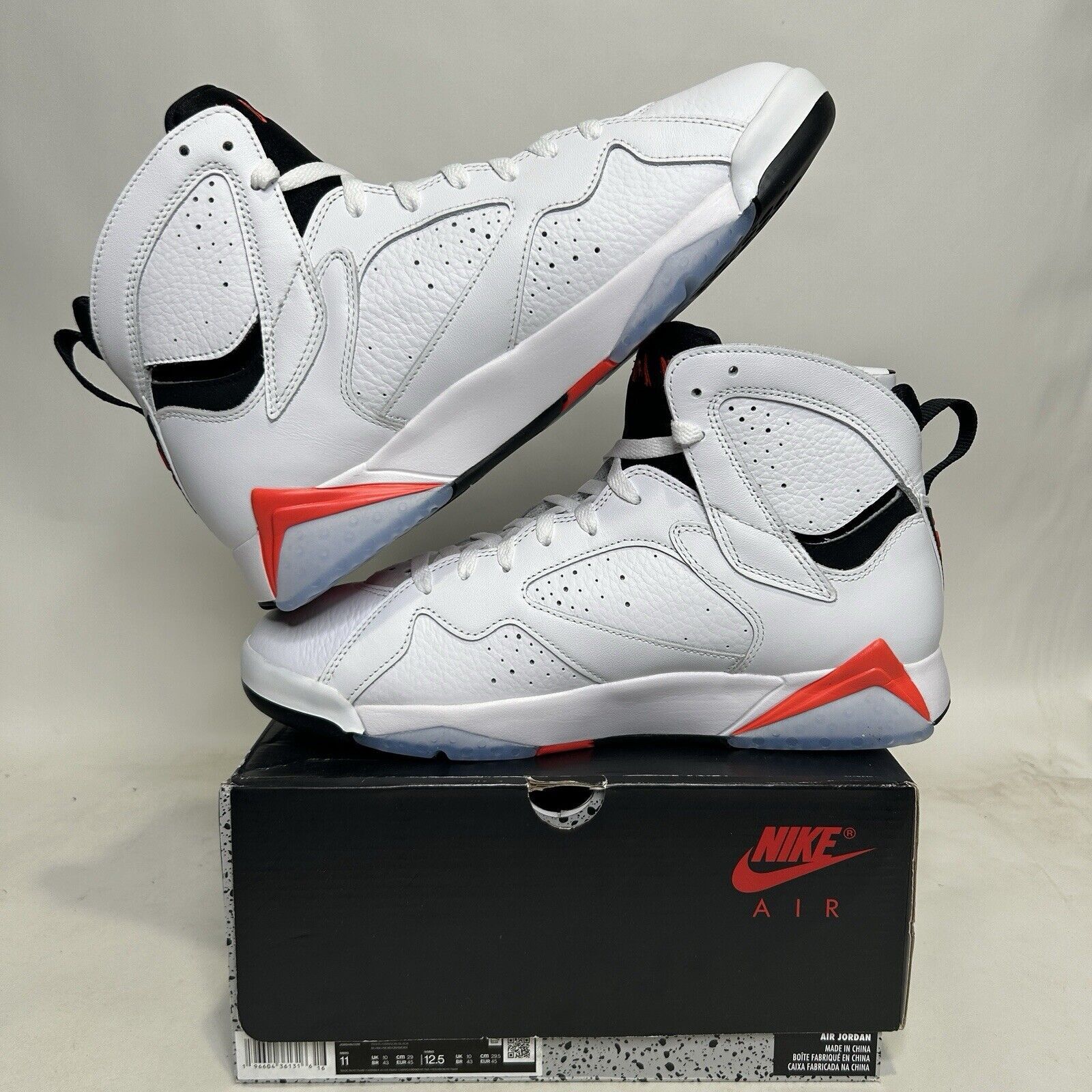 Nike Nike Air Jordan 7 Retro "White Infrared" 2024 Size US 11 / EU 44 - 3 Thumbnail