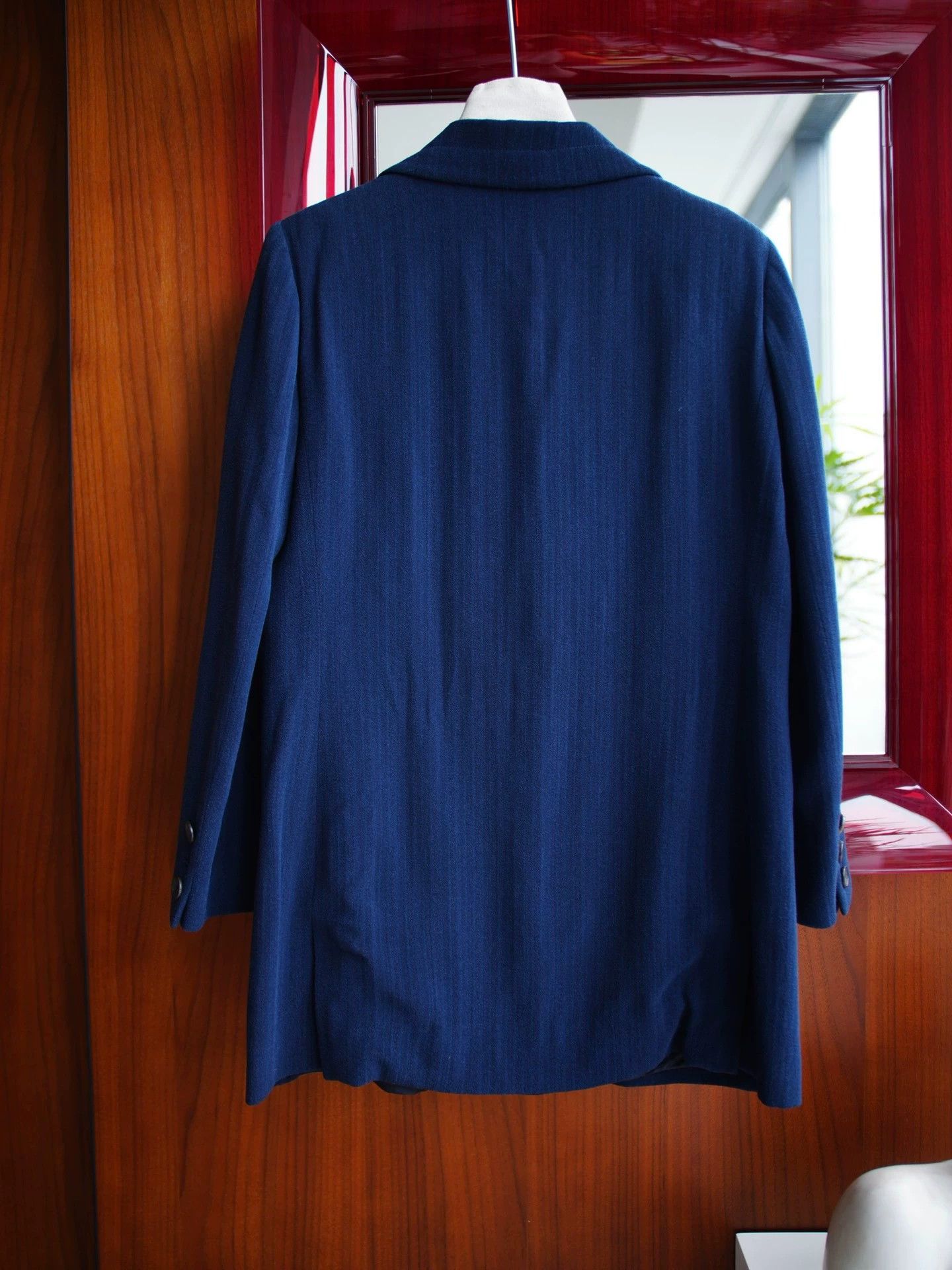 Gucci Gucci Vintage Navy Herringbone Horn Button Suit Jacket L Size L / US 10 / IT 46 - 3 Thumbnail