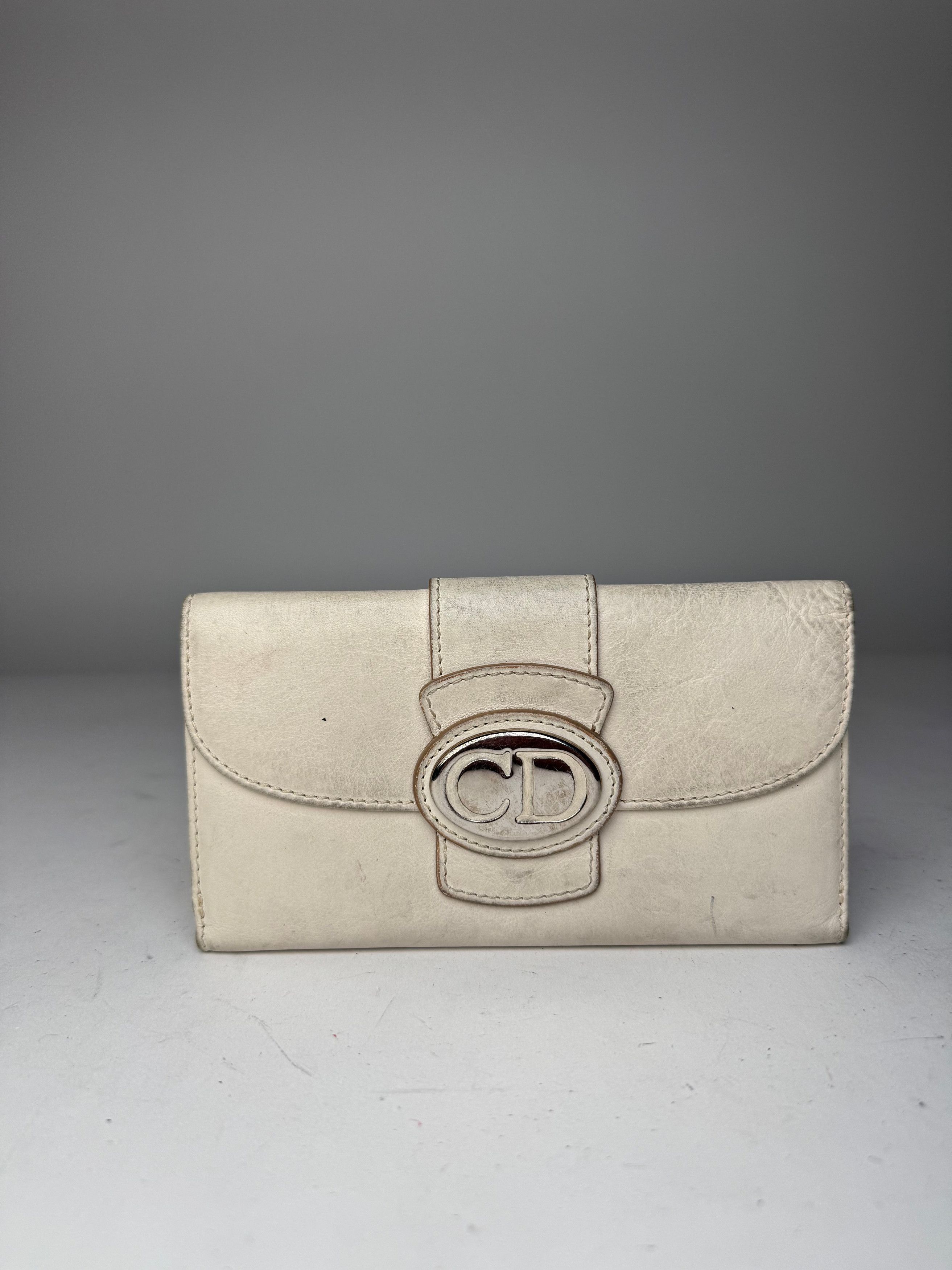 Dior Vintage CD Leather Wallet White Size ONE SIZE - 1 Thumbnail