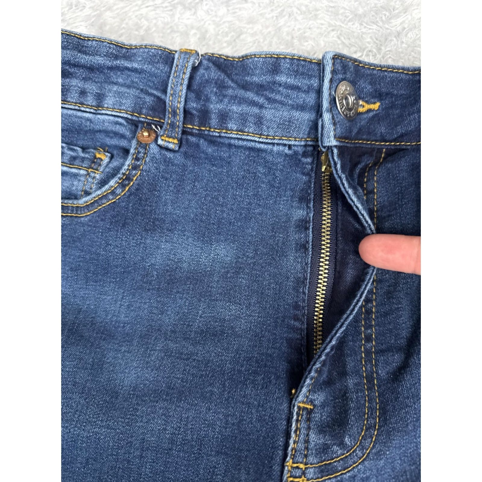 H&M H&M Bootcut Jeans Womens 8 Blue Med Wash Mid Rise Stretch 5 Pocket 28x30 Size 30" / US 8 / IT 44 - 5 Thumbnail