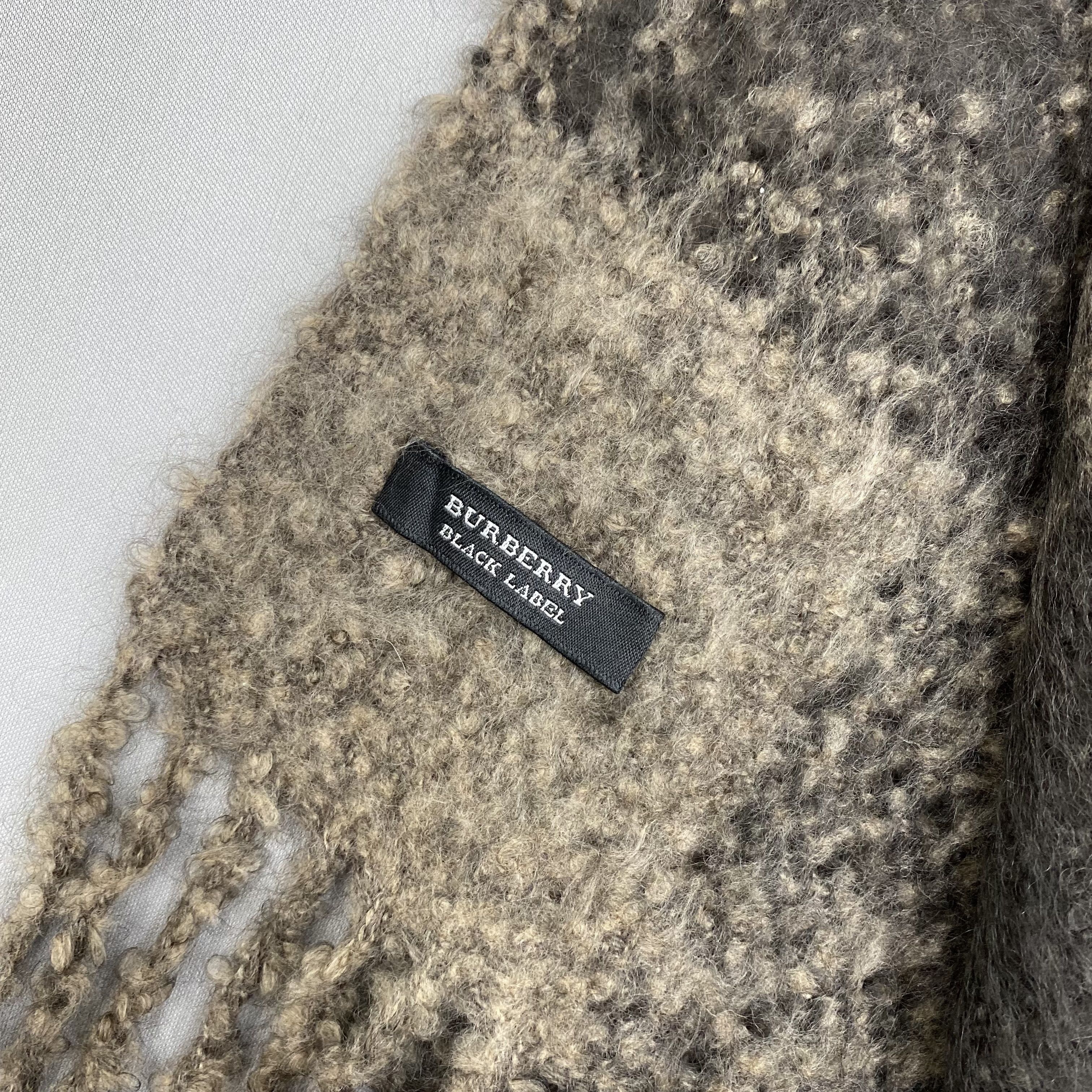 Burberry Vintage Burberrry Scarf Muffler Wool Plaid Scarves Size ONE SIZE - 4 Thumbnail