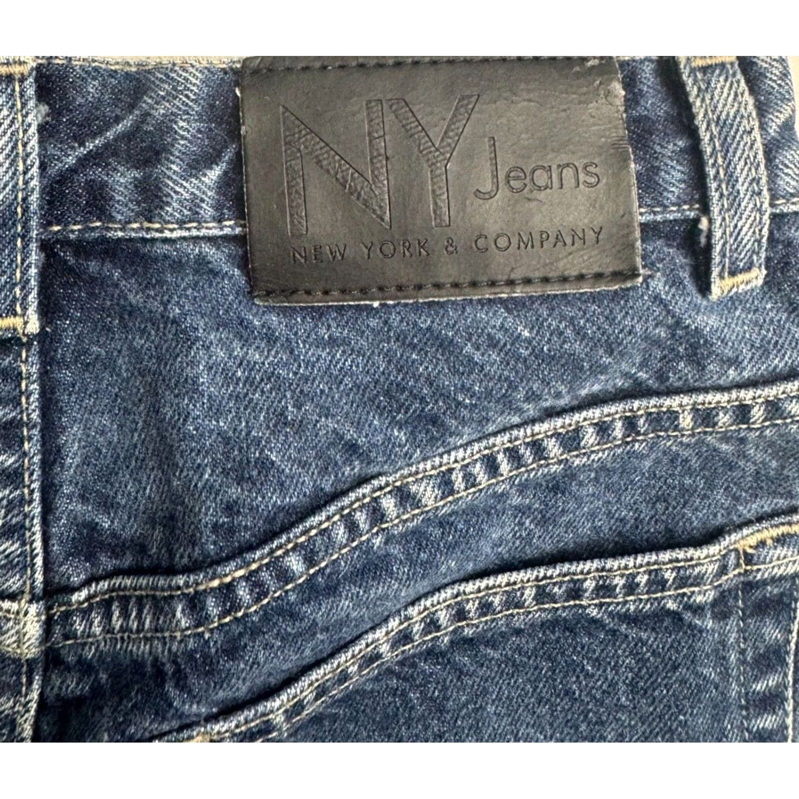 Vintage VINTAGE New York & Company Bootcut Womens 4 Blue Denim Jean Boot cut Pant Women Tall 25x33 Size 27" / US 4 / IT 40 - 6 Thumbnail