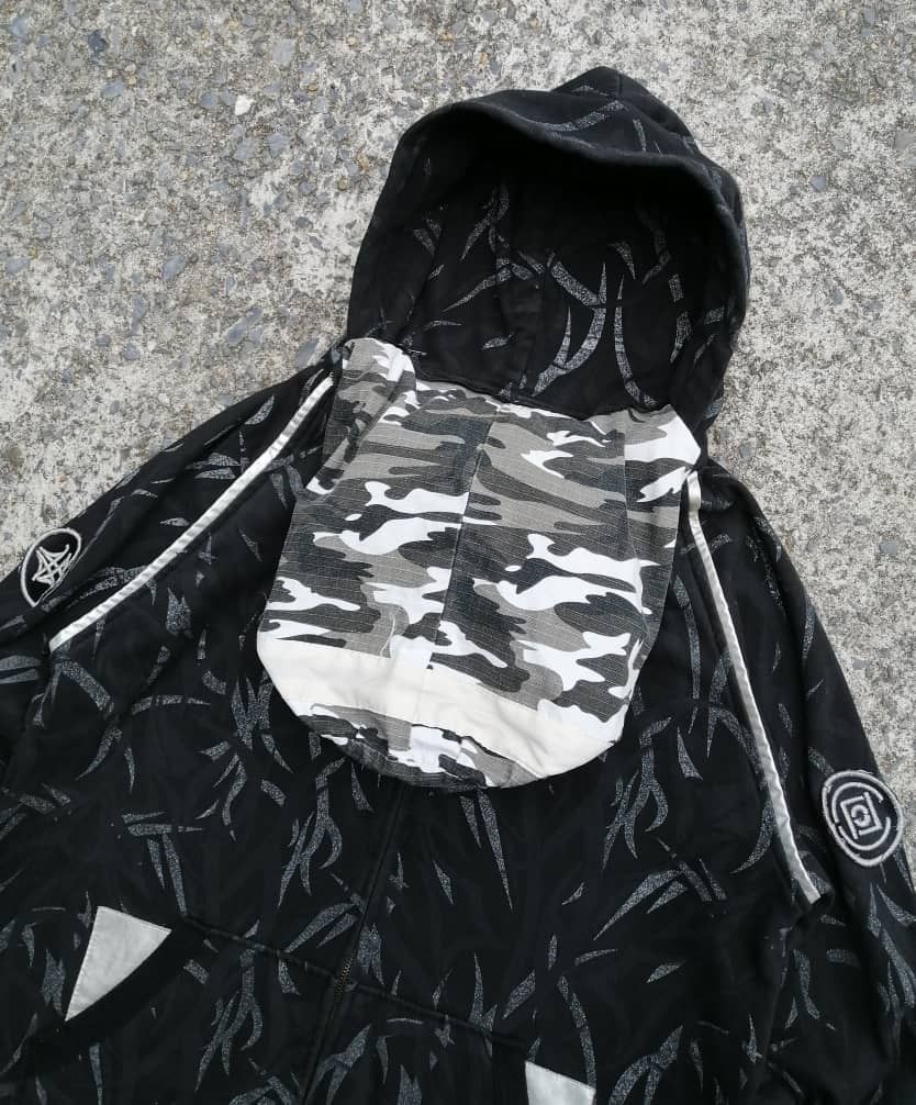 Hypebeast Alienegra Balaclava Mask Allover Print Zipper Hoodie Size US M / EU 48-50 / 2 - 22 Thumbnail