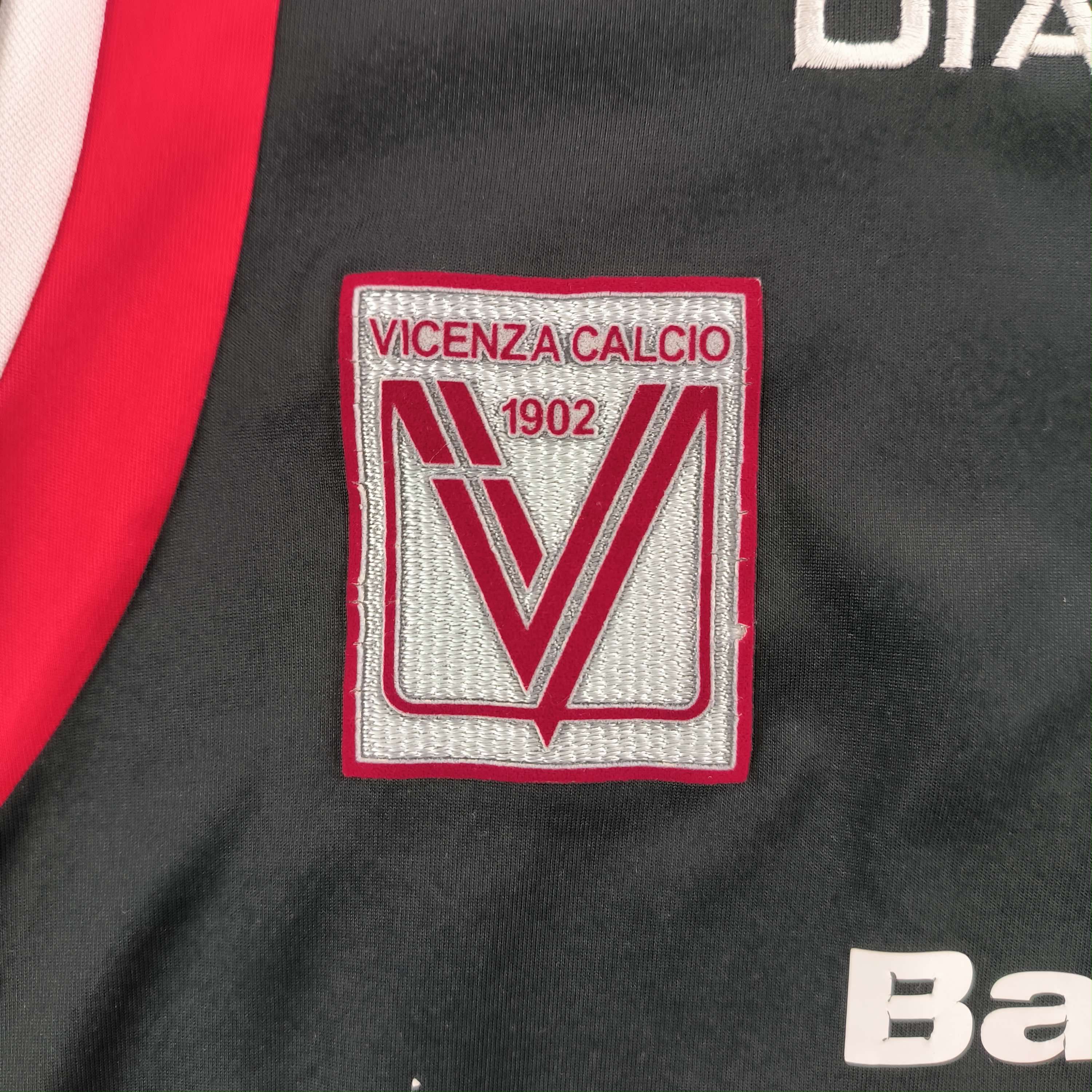 Diadora Vicenza 2007-08 Diadora third #2 football jersey size S Size US S / EU 44-46 / 1 - 4 Thumbnail