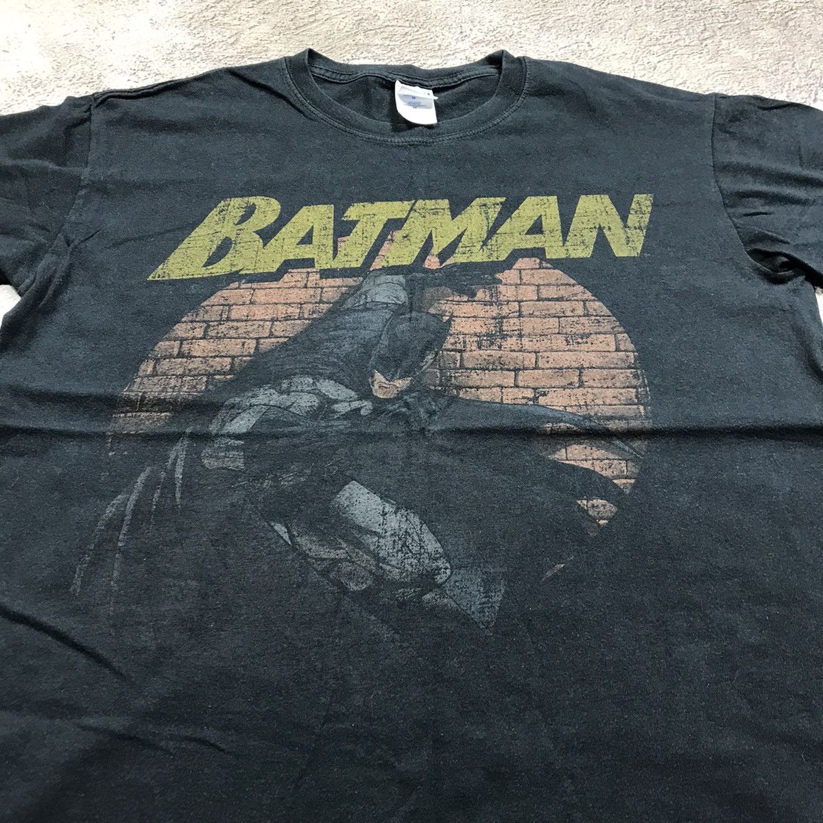 Band Tees VINTAGE T SHIRT BATMAN DC COMICS MARVEL Y2K 90s Size US M / EU 48-50 / 2 - 3 Thumbnail