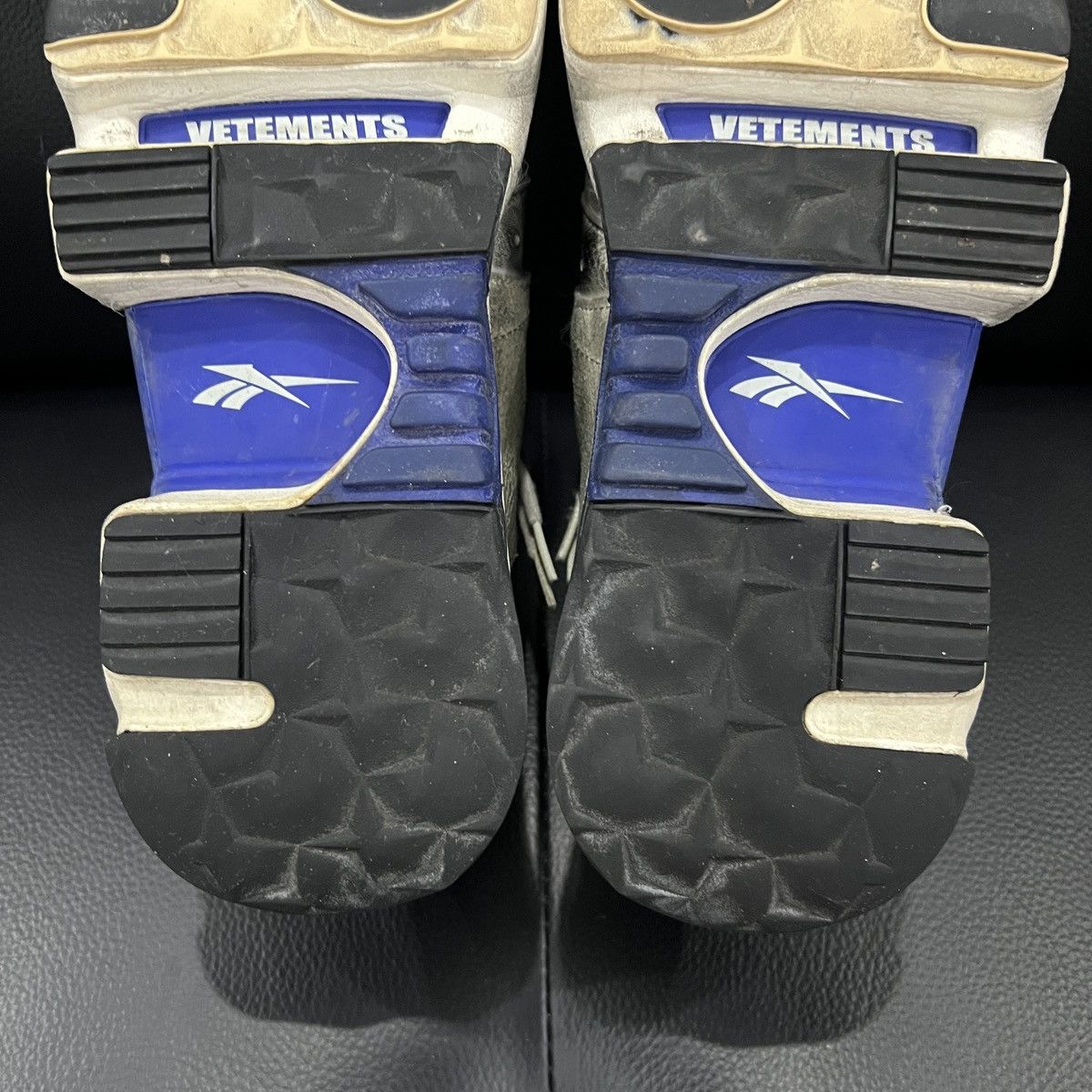 Reebok × Vetements Vetements by Reebok Size US 7 / EU 40 - 20 Thumbnail