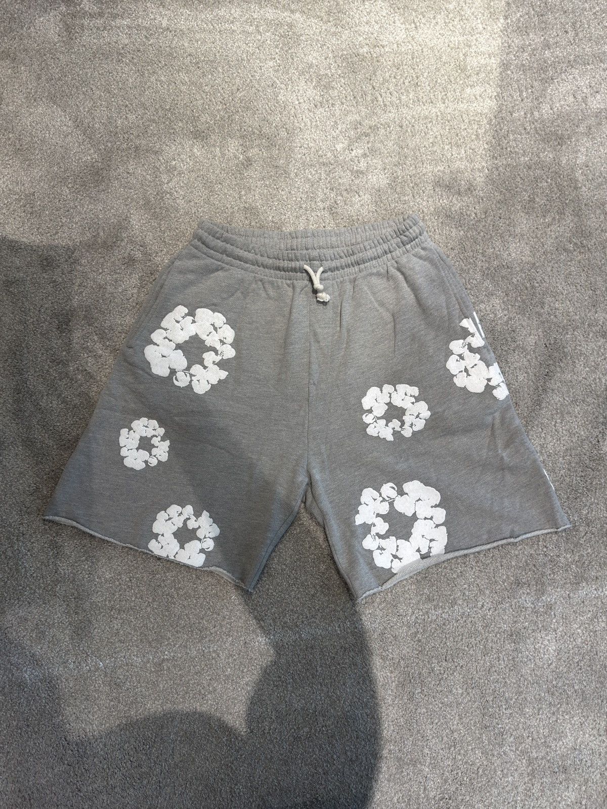 DENIM TEARS Denim Tears - rhinestone jersey shorts Size US 32 / EU 48 - 1 Thumbnail