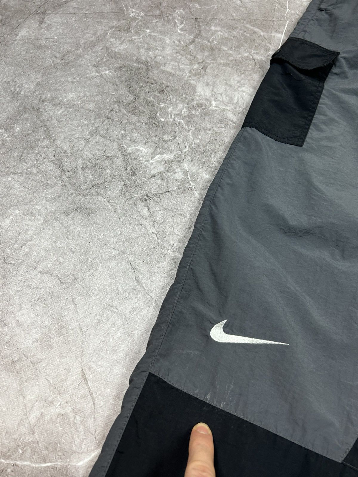 Nike Nike Vintage Pants Baggy Track Nylon Sweatpants Size US 34 / EU 50 - 6 Thumbnail