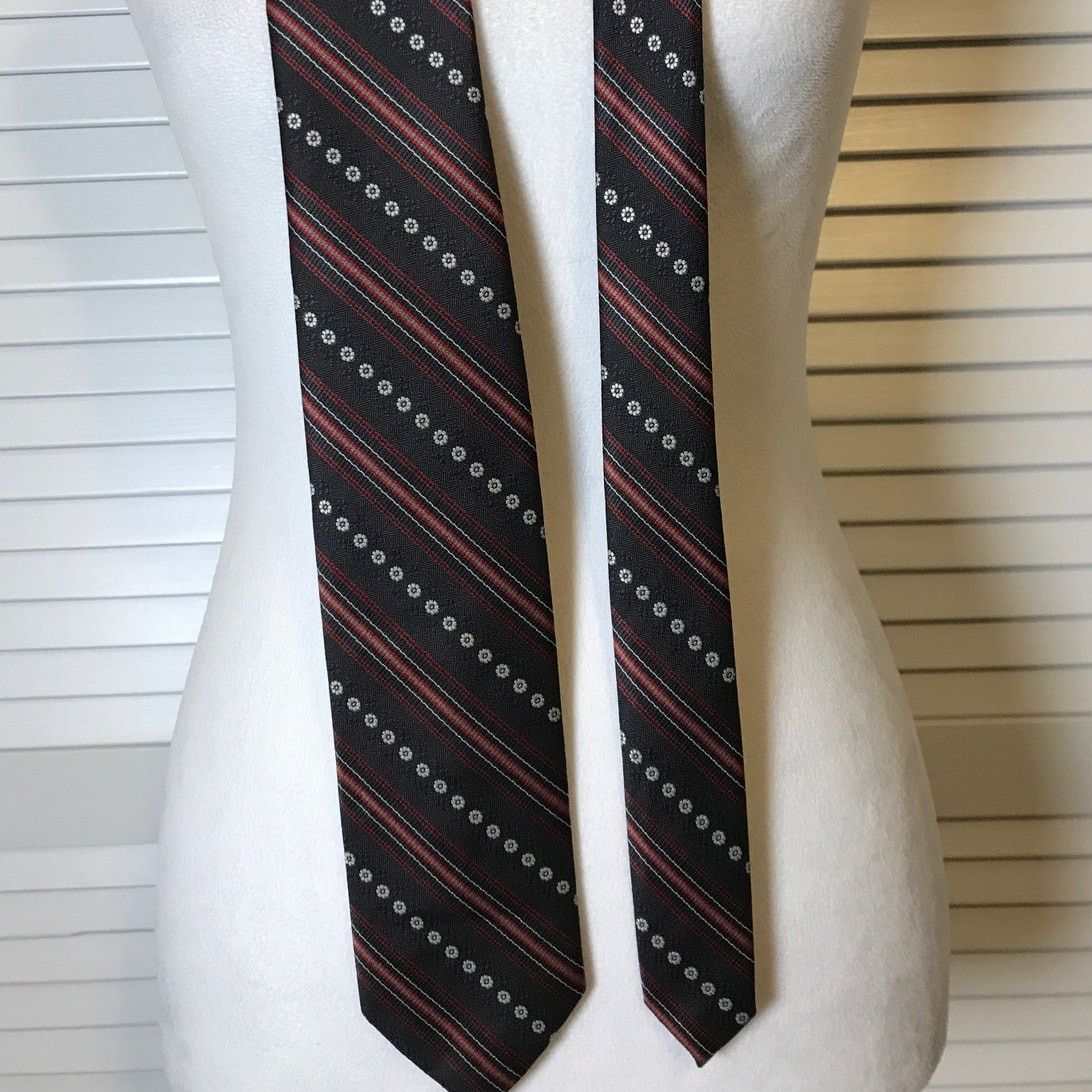 Other Black Red Gray Striped Short Classic Men Necktie Size ONE SIZE - 3 Thumbnail