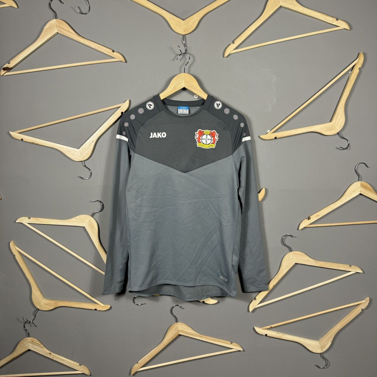 Vintage Jako Bayern 04 Soccer Crewneck Size US S / EU 44-46 / 1 - 1 Thumbnail