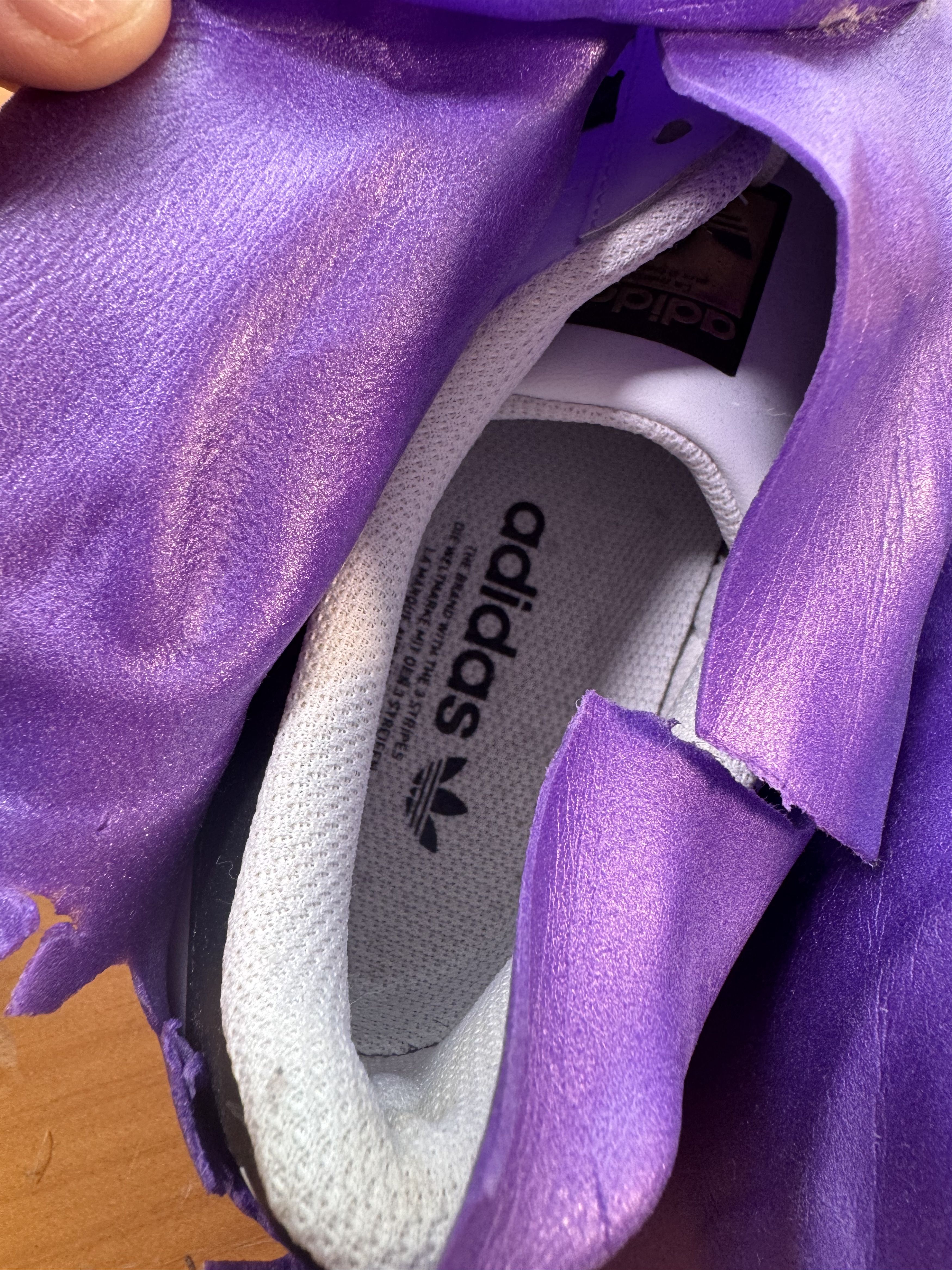 Aris Tatalovich Sample Adidas Superstar vacuum seal not wearable Size US 9.5 / EU 42-43 - 7 Thumbnail