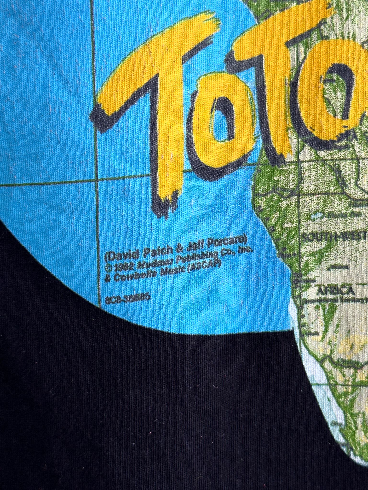 Band Tees Vintage 1992 Toto Africa Band Tee Size US M / EU 48-50 / 2 - 4 Thumbnail