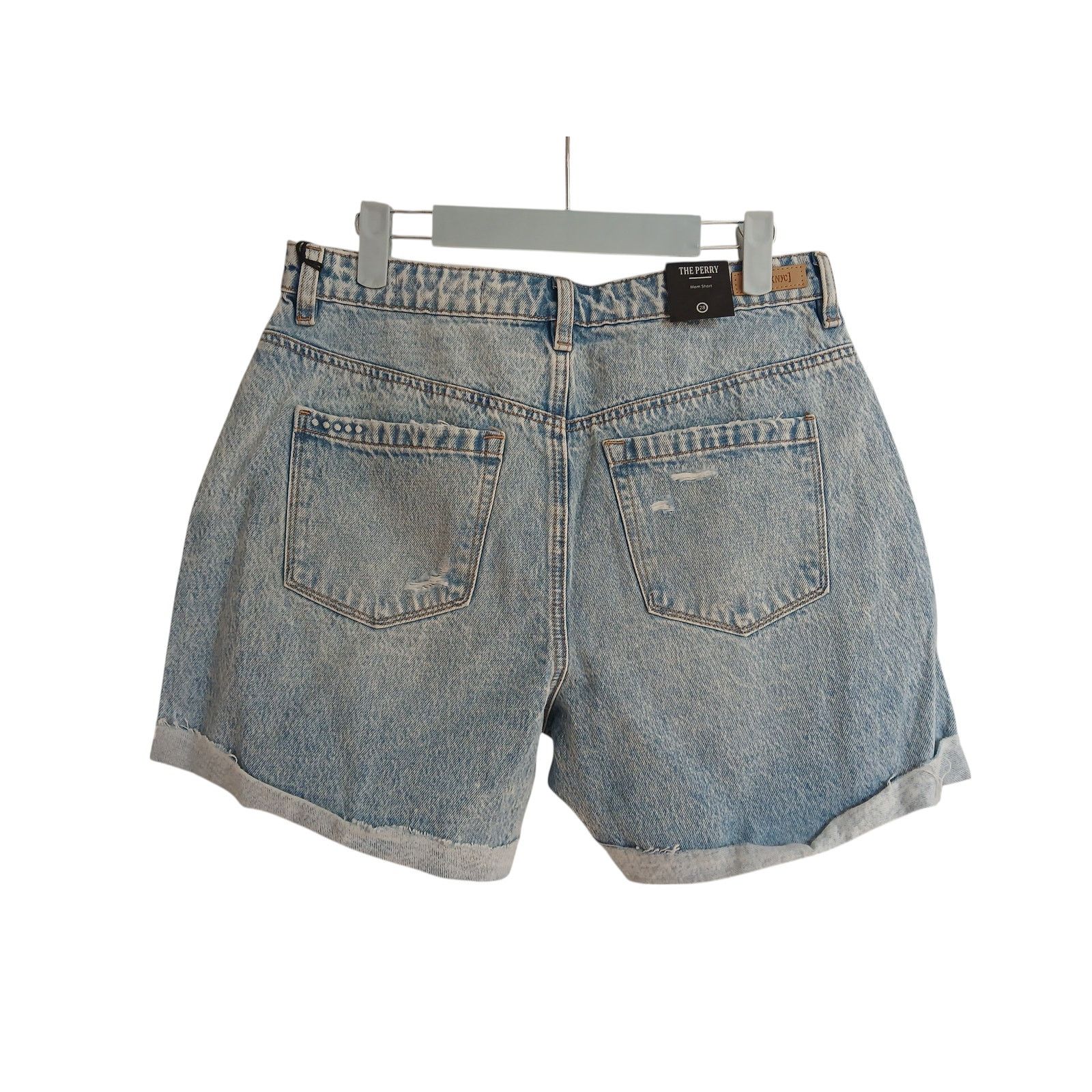 BLANKNYC BLANK NYC The Perry Mom Short - Size 28 - Light Blue - NWT Size 28" / US 6 / IT 42 - 8 Thumbnail