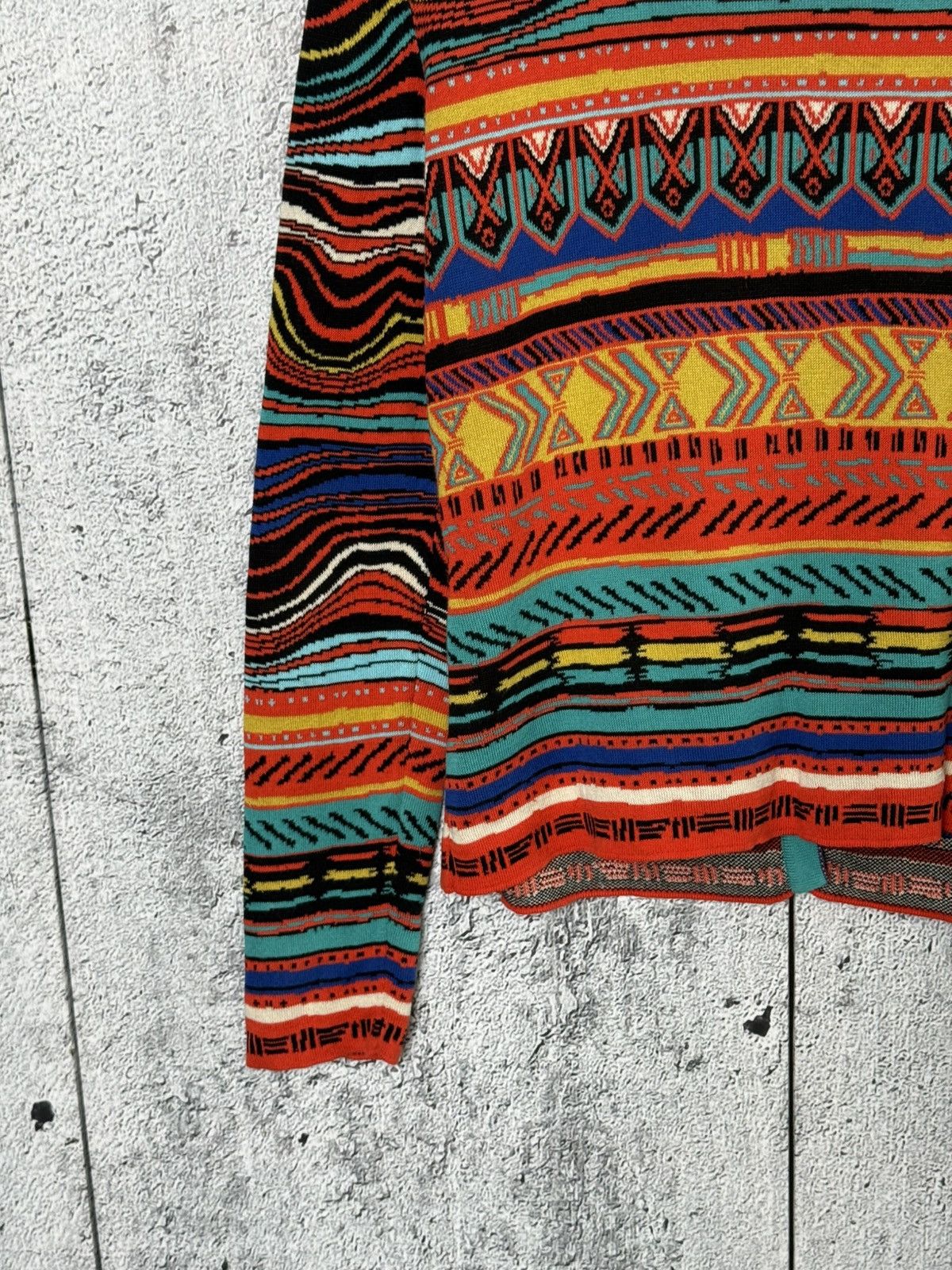 Coogi IVKO Button Cardigan Colorful Knit Ethnic Pattern Sweater Size S / US 4 / IT 40 - 11 Thumbnail