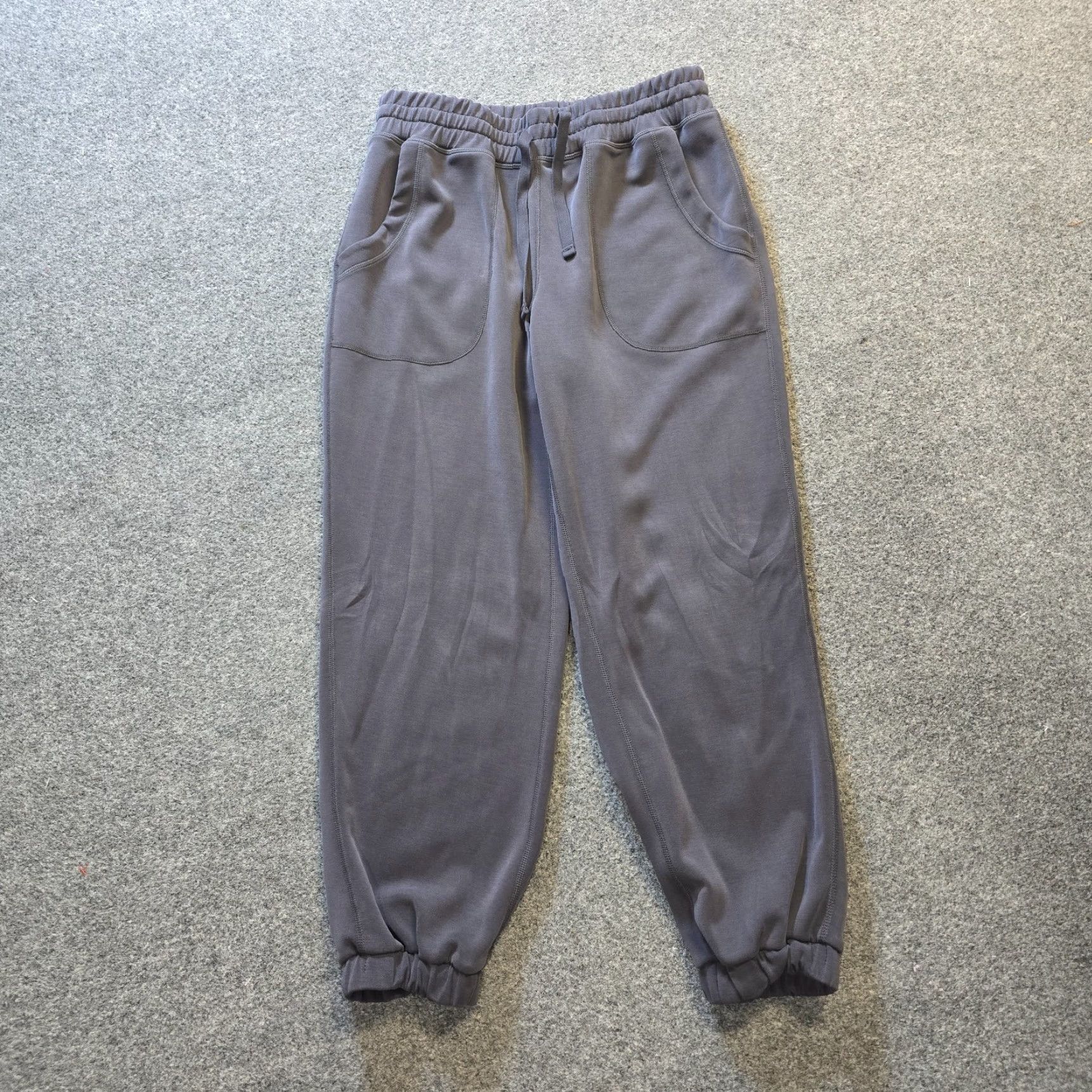 Bailey 44 Bailey 44 Pants Womens Size Small Gray Joggers Pull On Sweatpants Lounge Casual Regular Tapered Inseam 27 in Front Type: Flat Front Size 28" / US 6 / IT 42 - 2 Thumbnail
