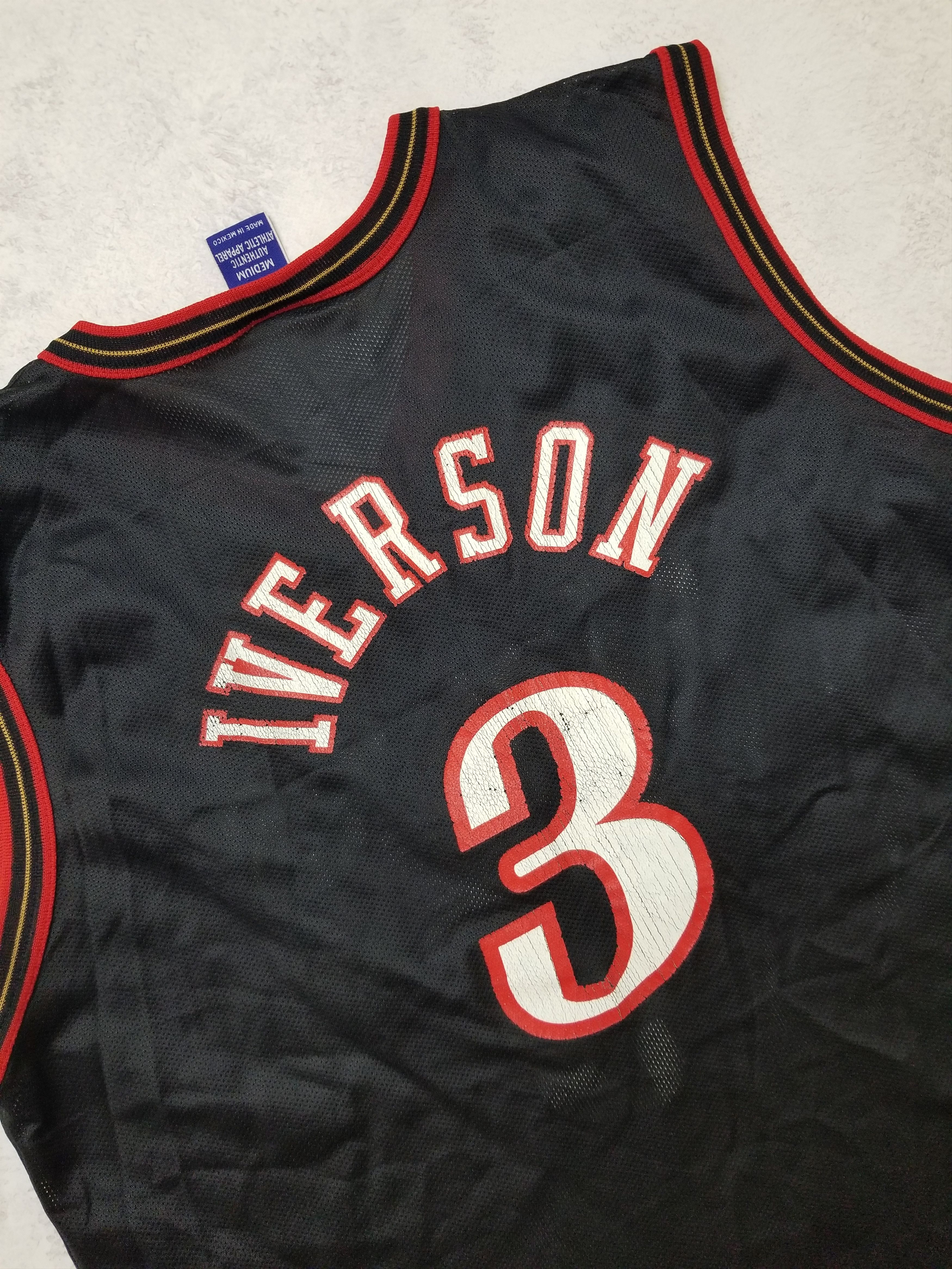 Champion Vintage NBA Philadelphia 76ers Allen Iverson Jersey Size 40 Size US L / EU 52-54 / 3 - 13 Thumbnail