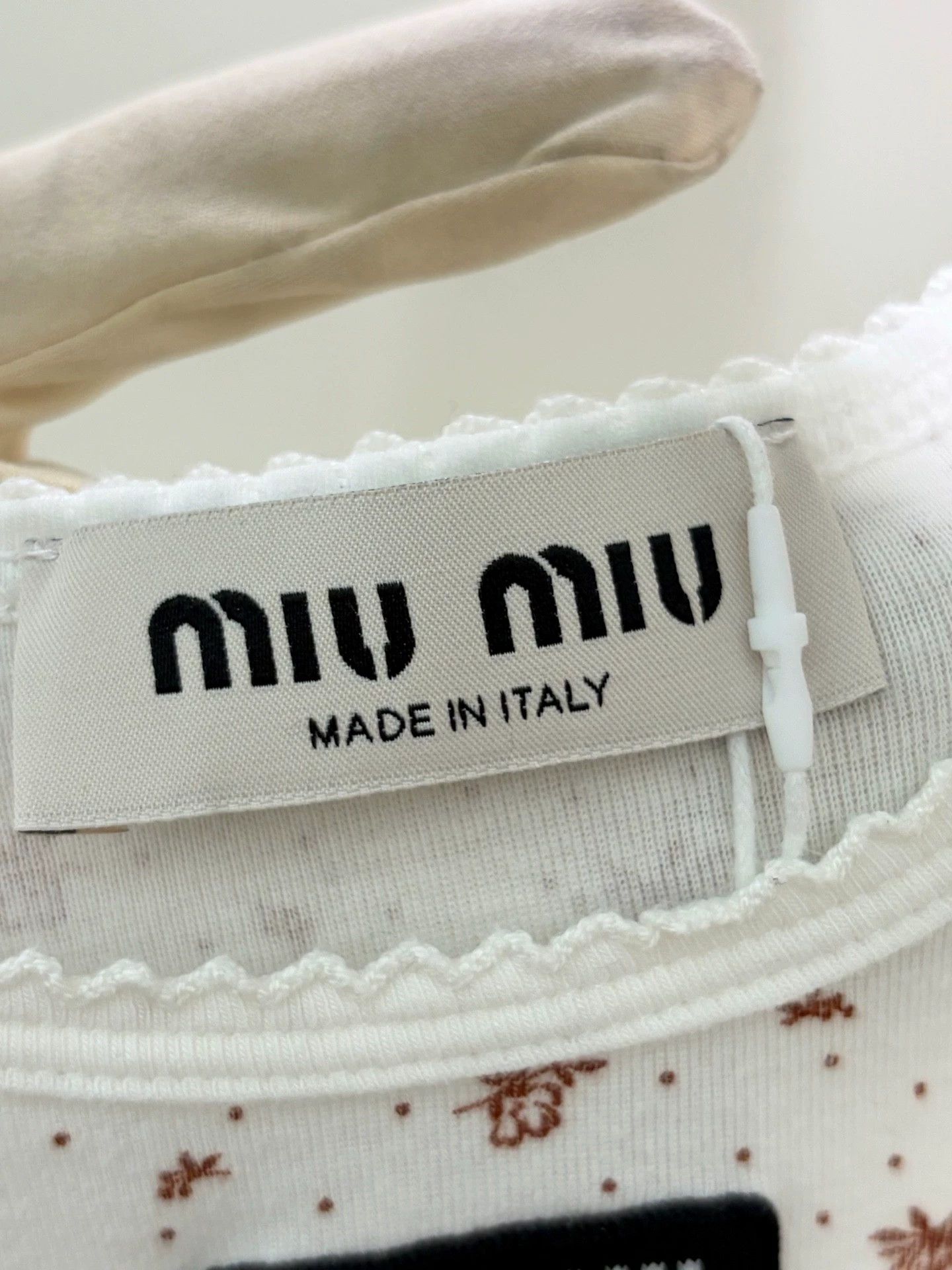 Miu Miu 99 New Miu Miu White Floral Dress Size L Size L / US 10 / IT 46 - 3 Thumbnail