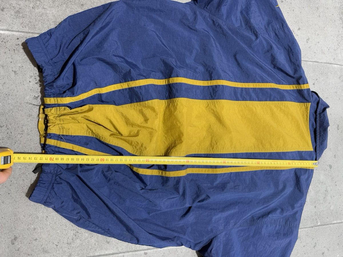 Nike Vintage 90s Nike Nylon Light Jacket Swoosh Boxy Adjustable Size US L / EU 52-54 / 3 - 17 Thumbnail