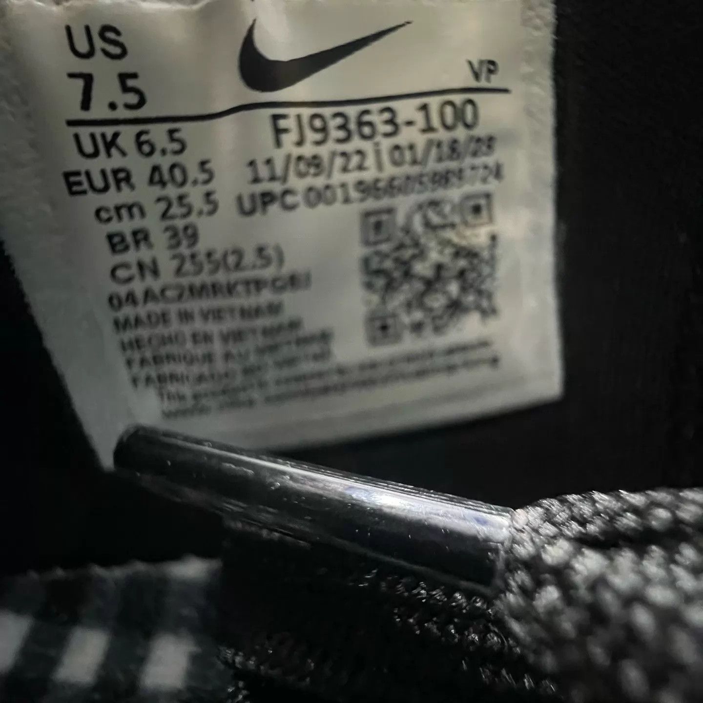 Nike zk4 gigi Black White 40.5 Original Box Size US 7.5 / EU 40-41 - 5 Thumbnail
