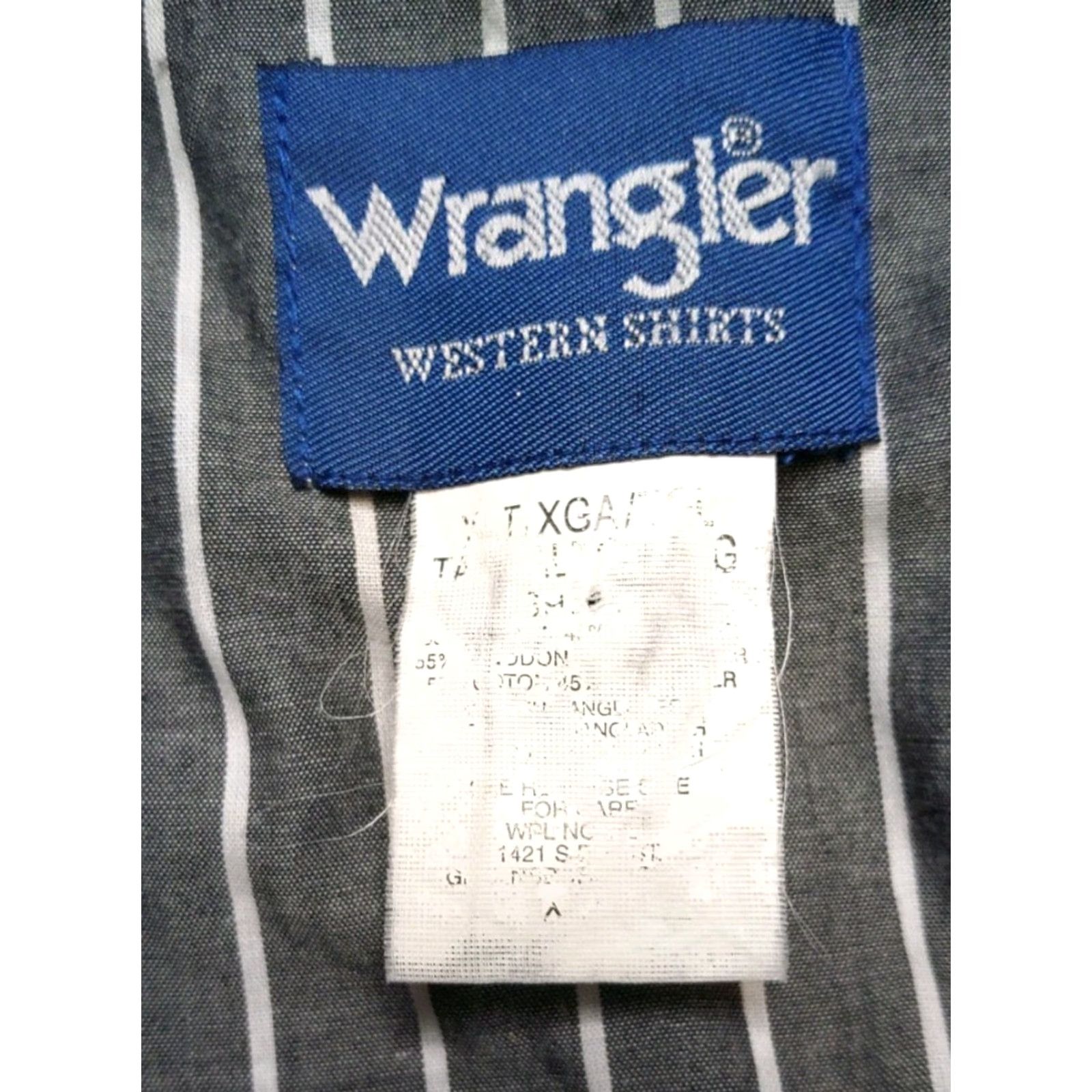 Wrangler VINTAGE Wrangler Button-Down Shirt Western 90s Gray Stripe XLT Mens Regular Cotton Short Sleeve Pearl Snap Button Down Shirt Size US XL / EU 56 / 4 - 5 Thumbnail