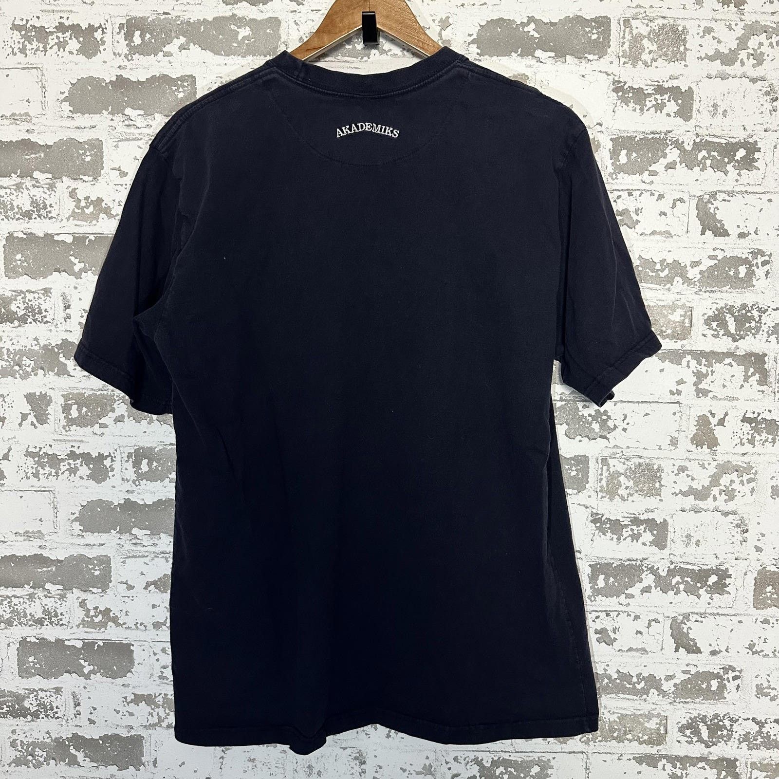 Akademiks Vintage Akademiks Shirt Y2K XL Streetwear Size US XL / EU 56 / 4 - 5 Thumbnail