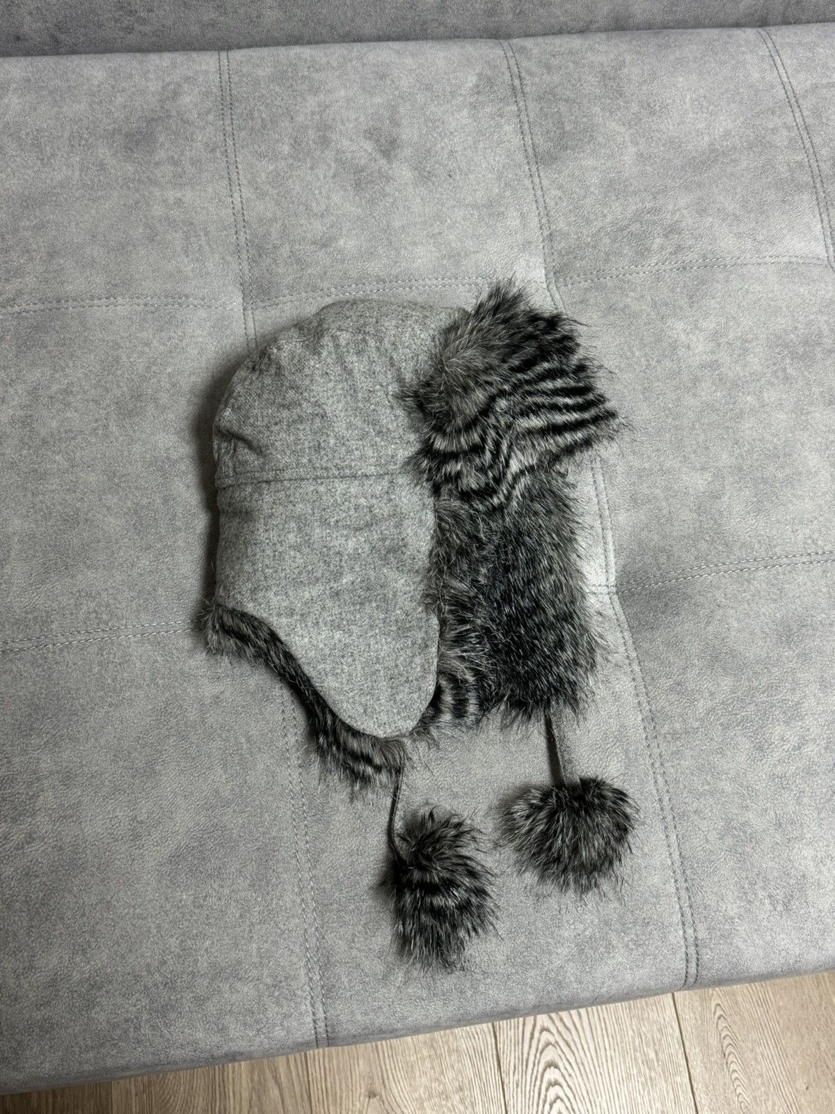 Japanese Brand Vintage Hype Trapper Fur Y2K Fluffy Hat Ushanka Faux USA Size ONE SIZE - 1 Thumbnail