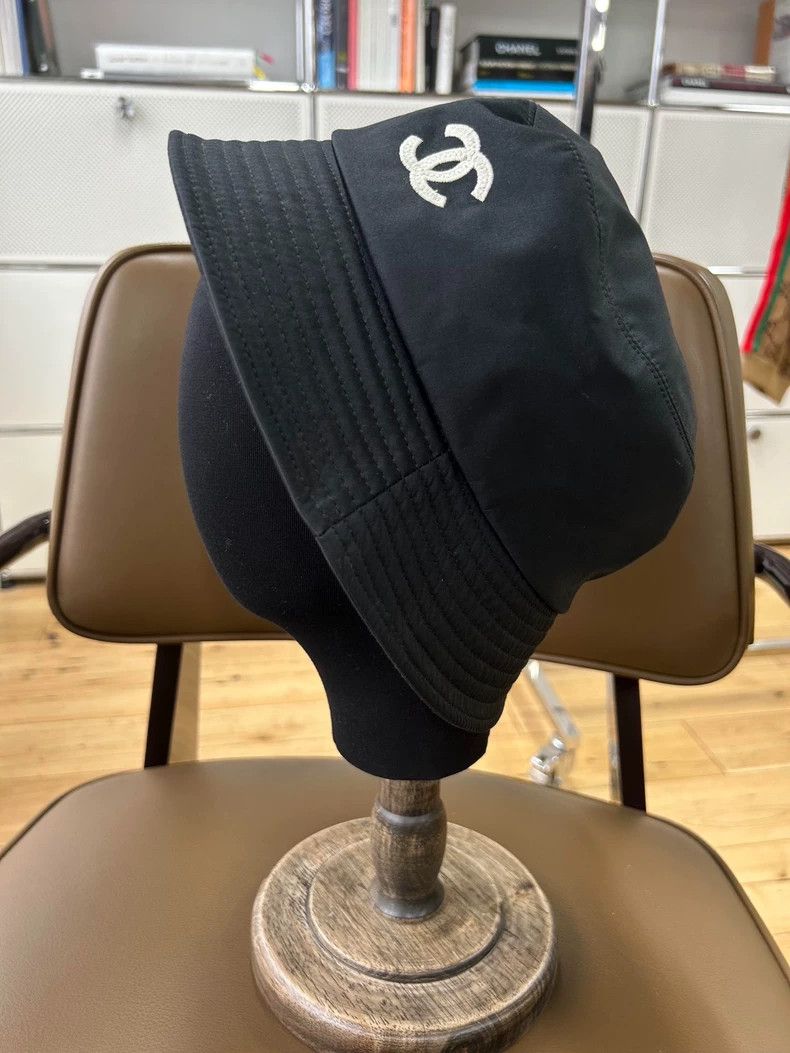 Chanel Chanel Classic Black Logo Fisherman Hat - dmc Size ONE SIZE - 1 Thumbnail