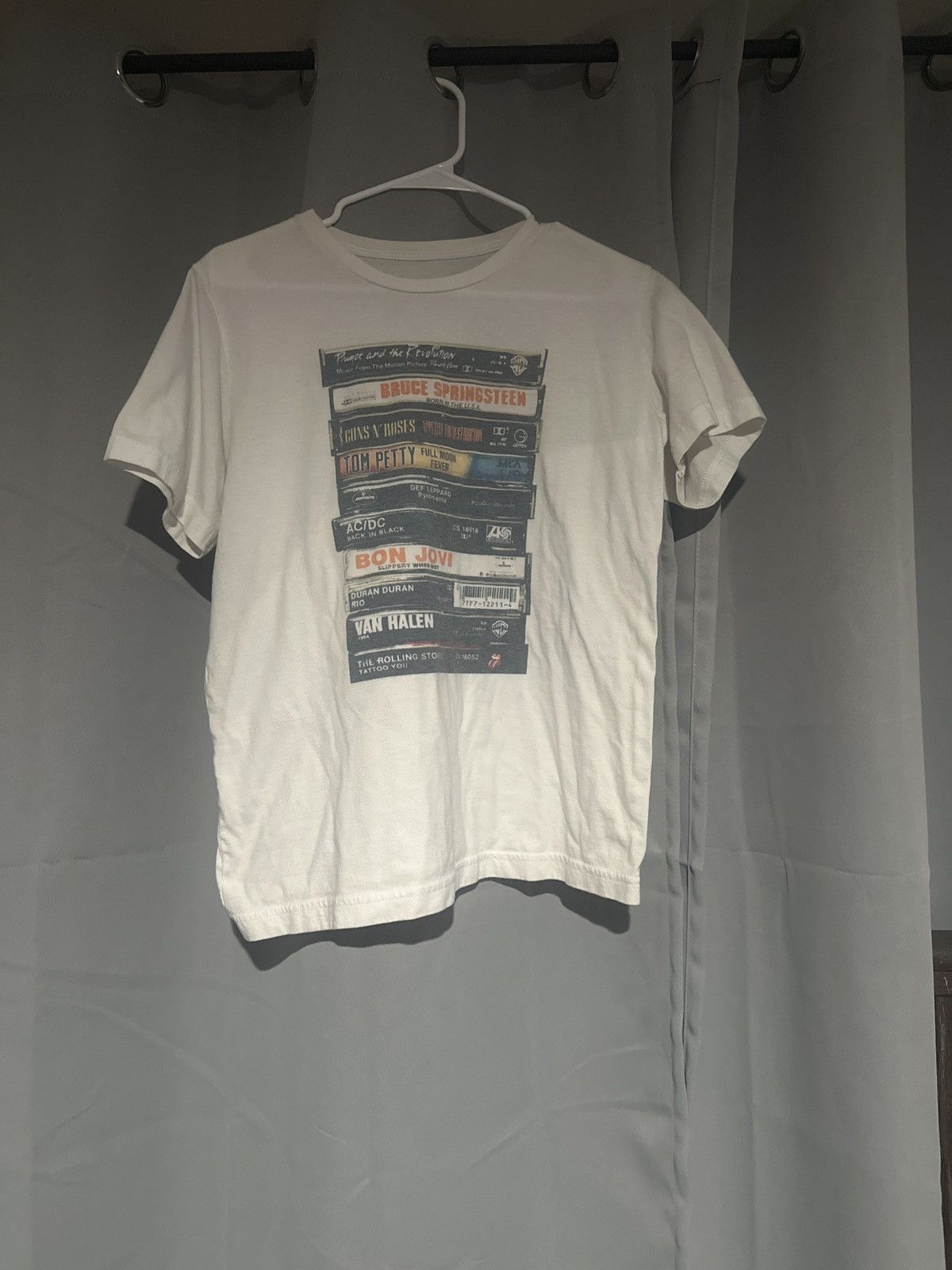 Band Tees Stacked rock Cassette t shirt Size US M / EU 48-50 / 2 - 3 Thumbnail
