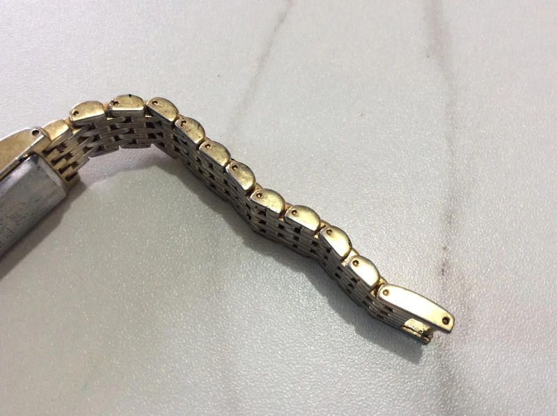 Designer Limit black dial gold bracelet watch Size ONE SIZE - 5 Thumbnail