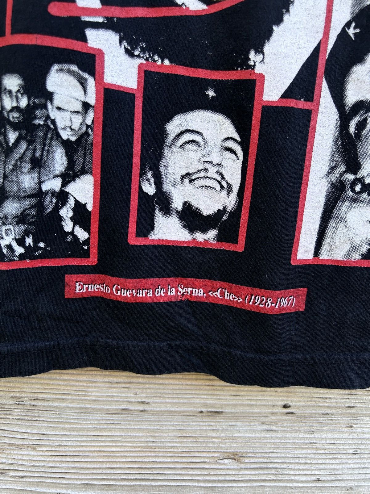 Vintage Vintage Che Guevara Revolution Tribute T-Shirt In Black Size US M / EU 48-50 / 2 - 3 Thumbnail