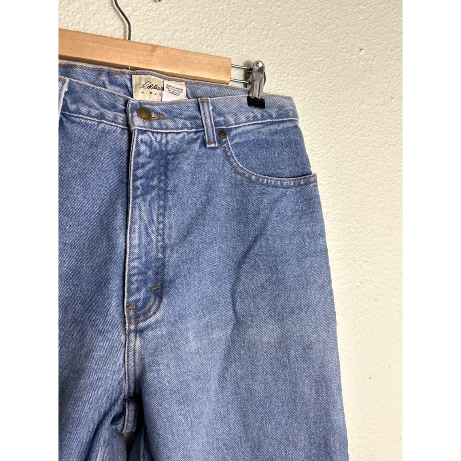 Eddie Bauer VINTAGE Eddie Bauer Jeans Women 12 Regular 32in Inseam High Rise Light Wash Denim Blue 5-Pocket City Retro Christmas Mom Womens Jeans (12) Size 34" / US 12 / IT 48 - 5 Thumbnail