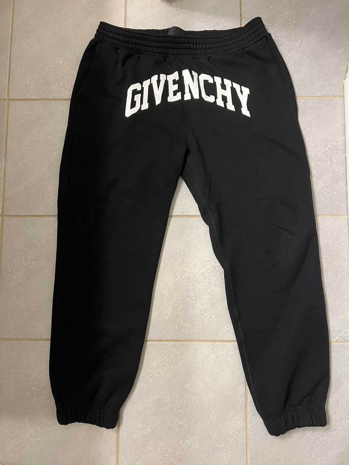 Givenchy Givenchy Joggers/Sweatpants, College Print $1150 Size US 38 / EU 54 - 1 Thumbnail