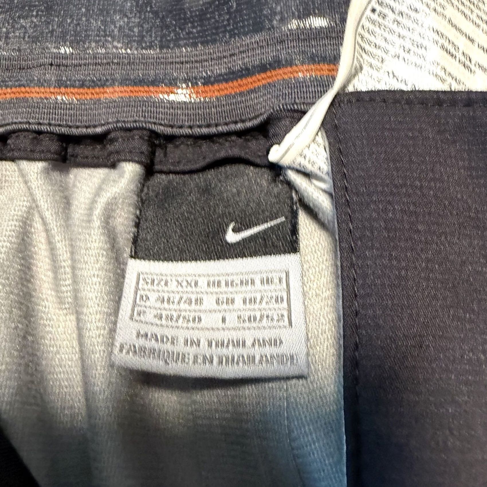 Nike VTG 90s NIKE Track Pants Mens XXL Black Nylon Zip Pockets Adjustable 920220 KL4 Size US 39 - 7 Thumbnail
