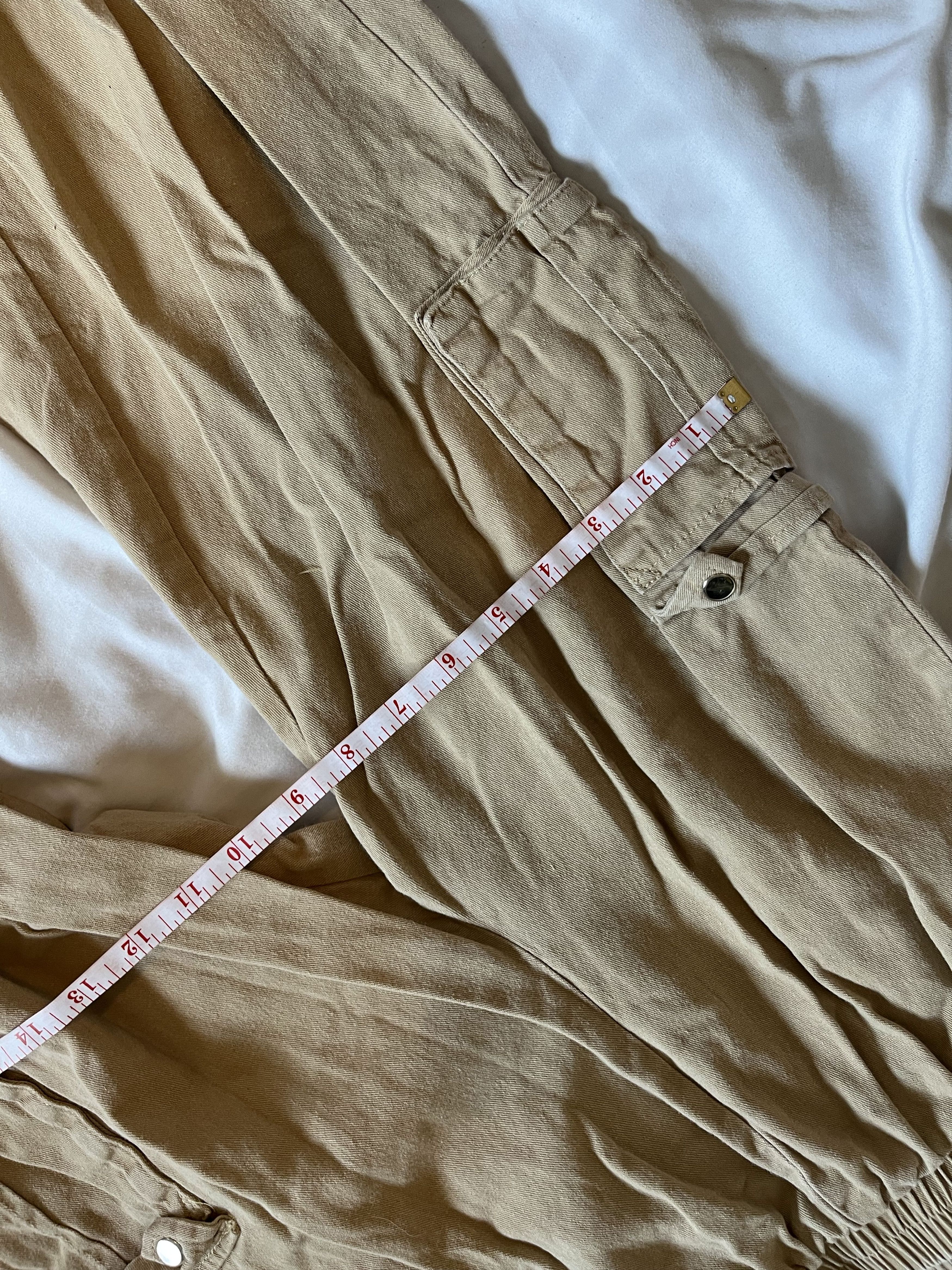 PrettyLittleThing PrettyLittleThing Flared Cargo Pants Size 27" / US 4 / IT 40 - 8 Thumbnail