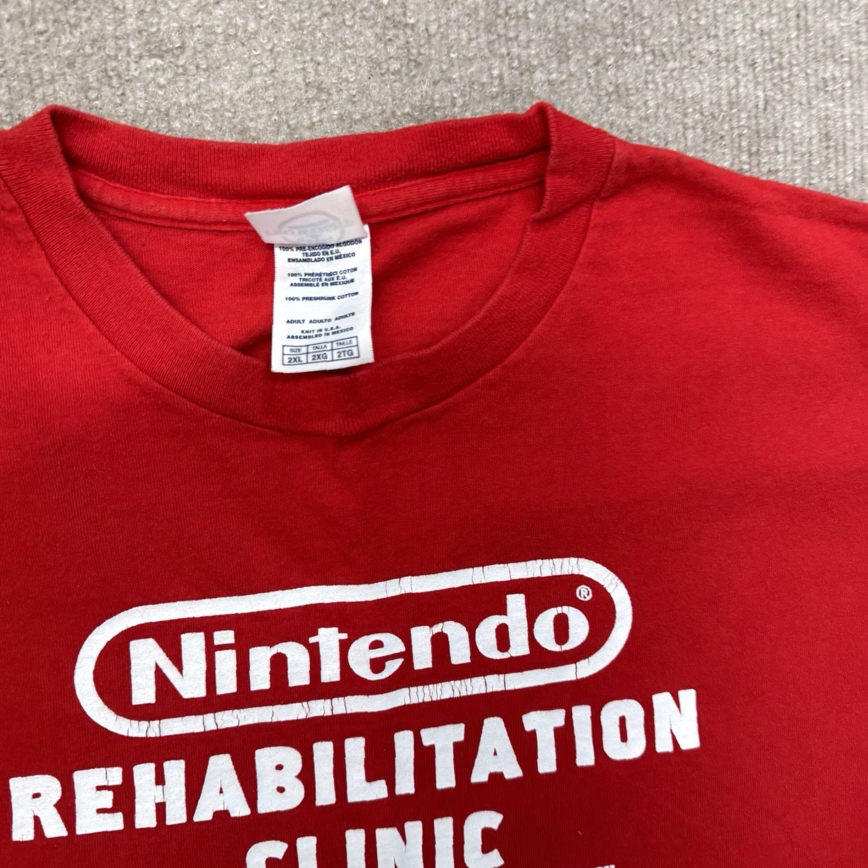 Nintendo Nintendo Rehab Clinic T Shirt Mens XXL Red Graphic Tee Vintage 2XL Retro Geek Size US XXL / EU 58 / 5 - 3 Thumbnail