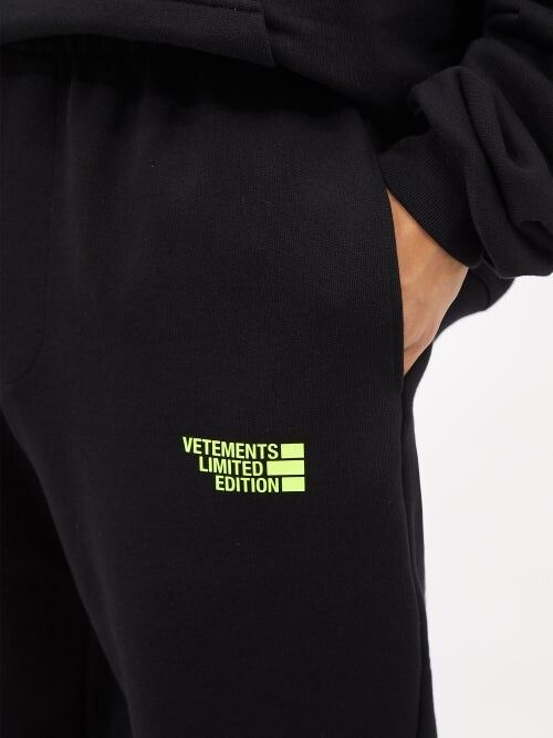Vetements o1y0824 Sweatpant in Black Size US 36 / EU 52 - 3 Thumbnail