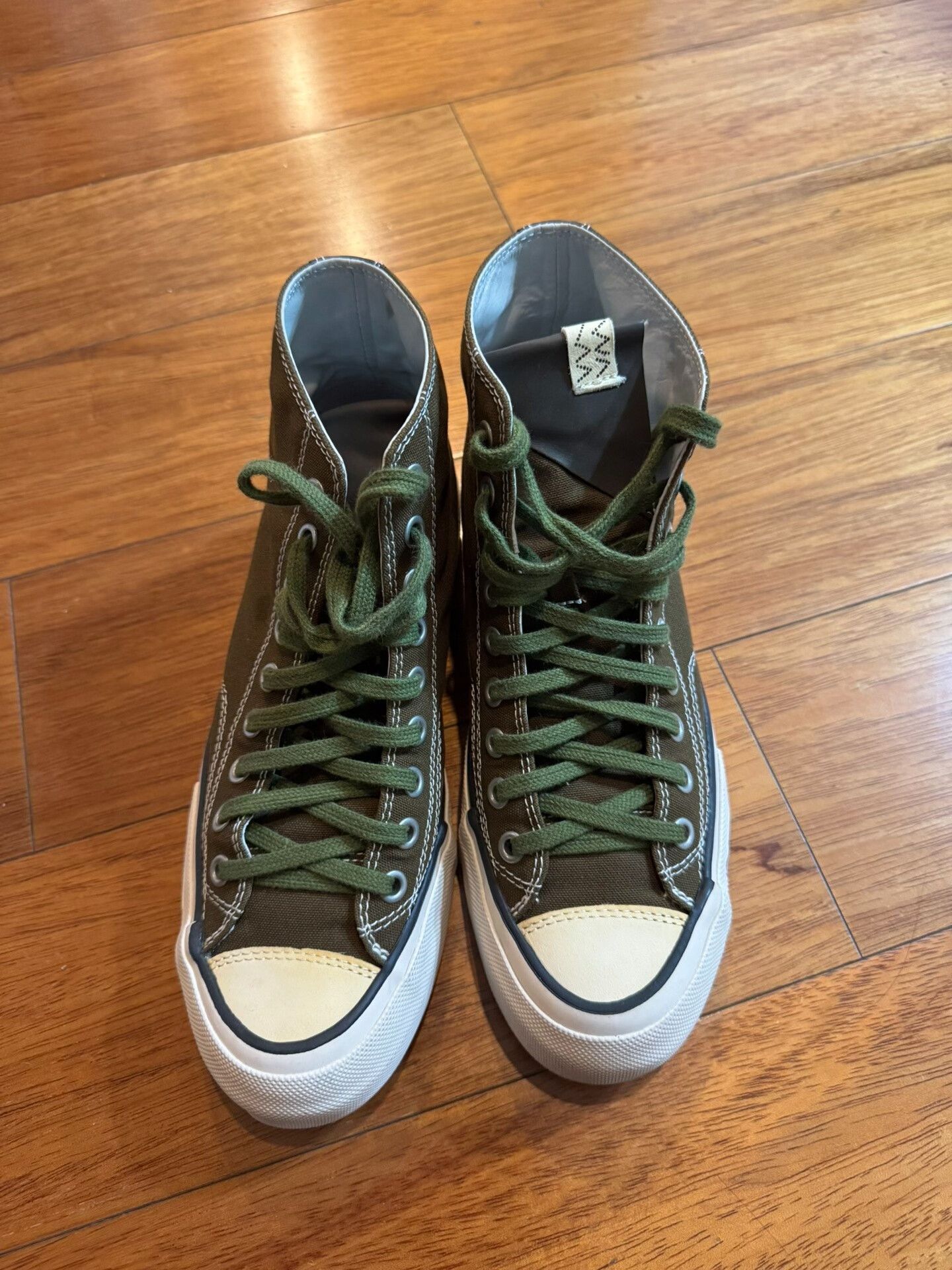 Visvim Visvim Skagway Hi Canvas Sneakers in Olive Size US 8 / EU 41 - 1 Thumbnail