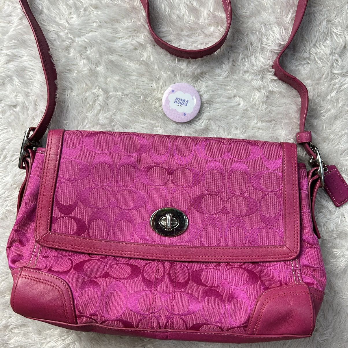Coach Coach pink jacquard signature crossbodybag / slingbag Size ONE SIZE - 2 Thumbnail