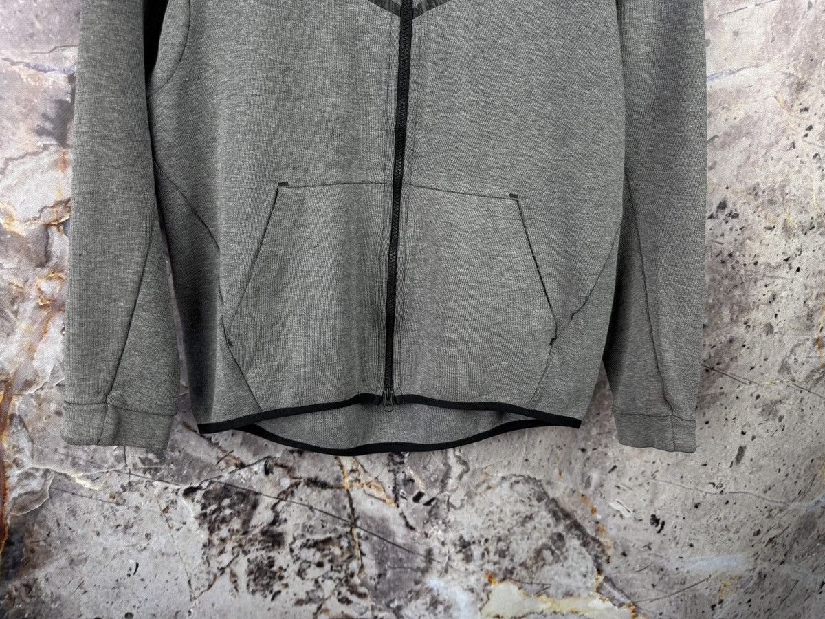 Nike Men’s Nike Tech Fleece Full Zip Hoodie Streetwear Size M Size US M / EU 48-50 / 2 - 4 Thumbnail